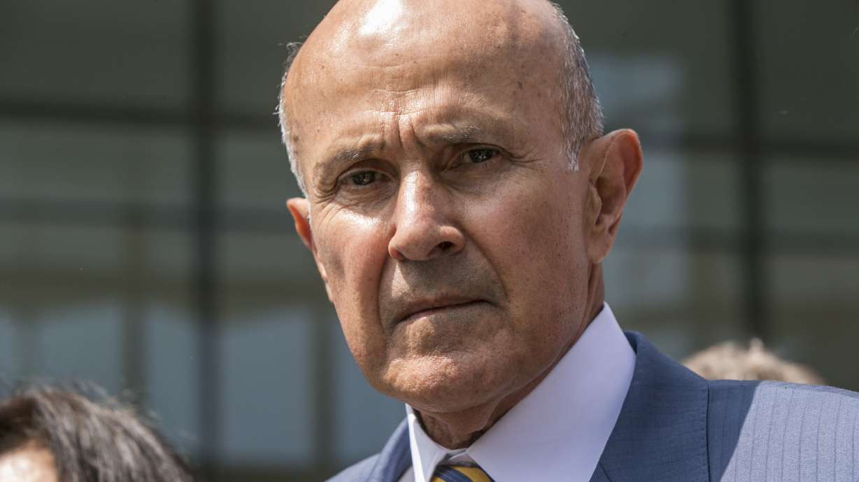 Ex-Los Angeles sheriff to report to prison for corruption