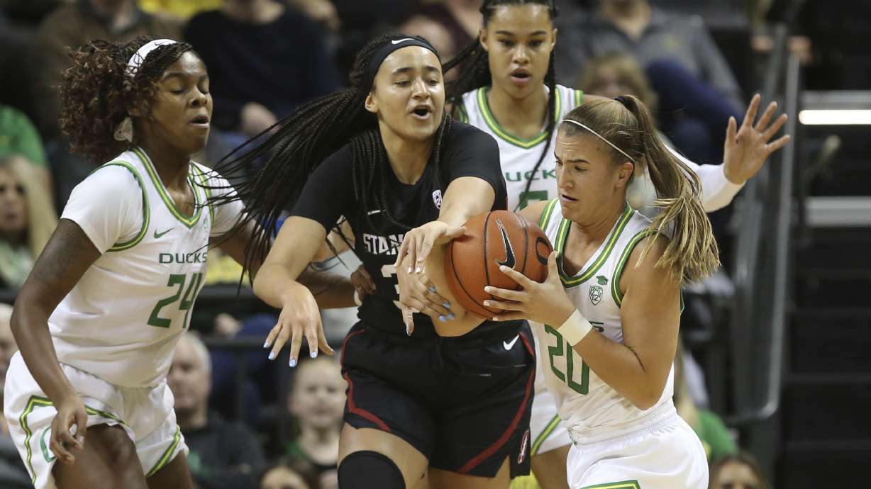 Ionescu has 37 and No. 6 Oregon downs No. 3 Stanford 87-55