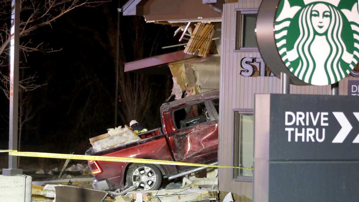 Police: Medical issue led to Starbucks crash in Illinois