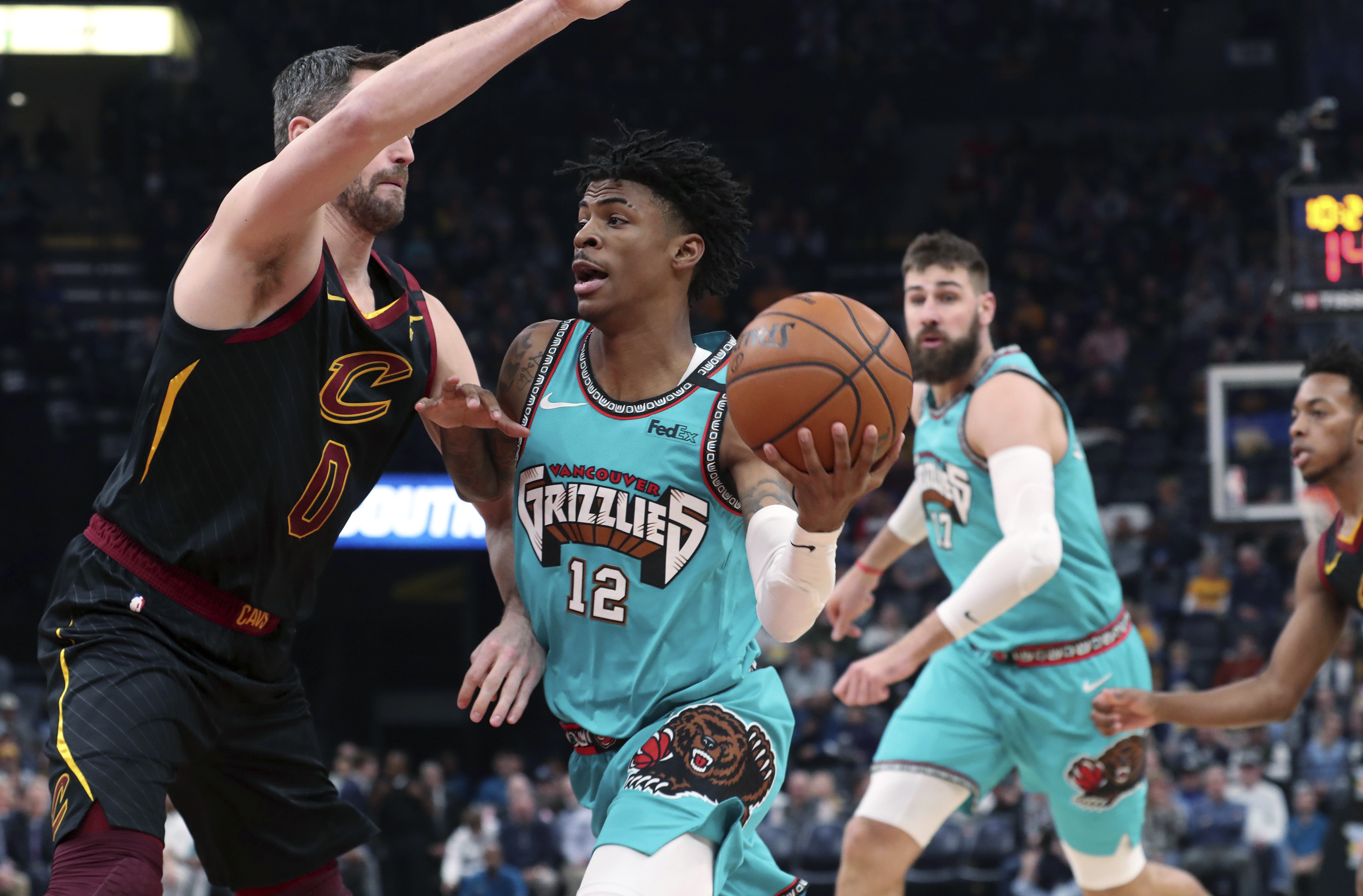 Brooks has 26 points as Grizzlies defeat Cavaliers 113-109