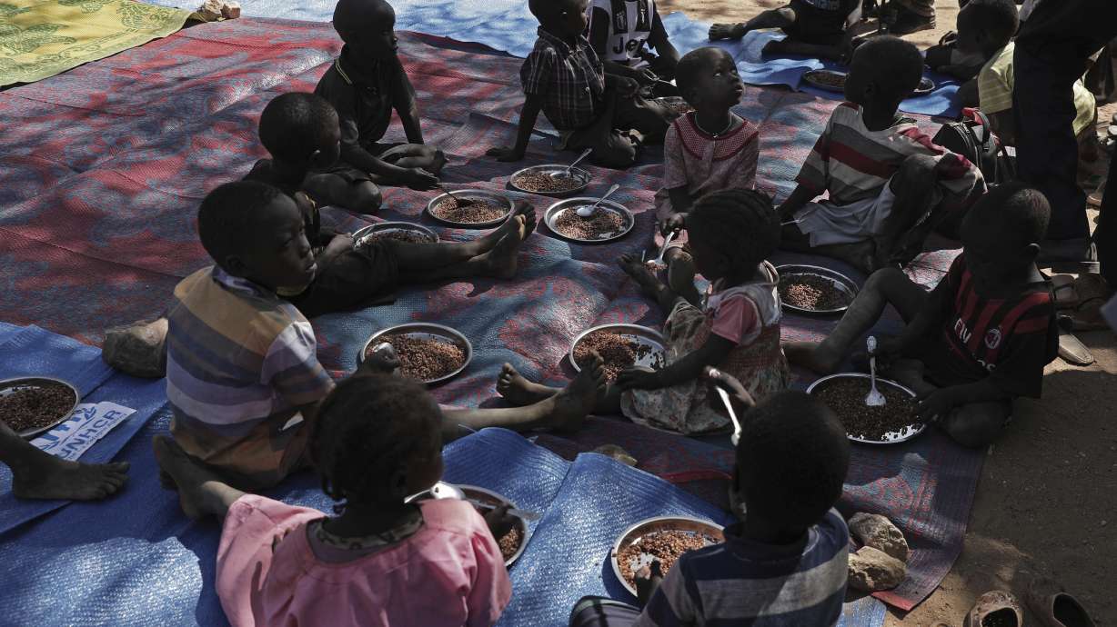 EU sets up $998 million budget for humanitarian aid