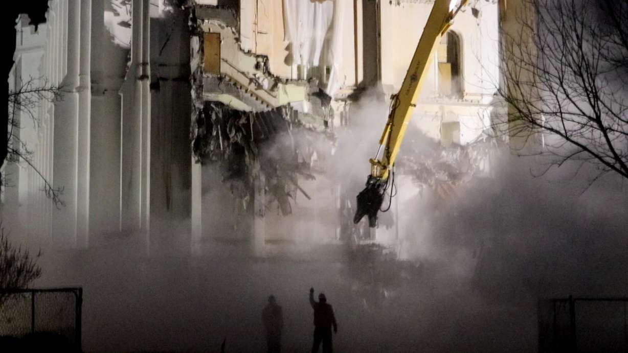 A part of the LDS St. George Temple that was added in the 1970s is torn down by heavy equipment in order to make way for structural upgrades and renovations, St. George, Utah, Jan, 2020. Photo: Mori Kessler, St. George News.