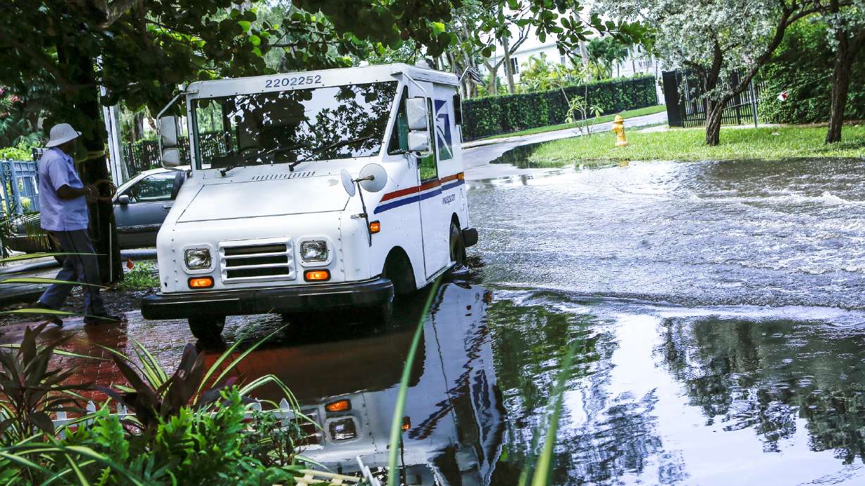 Reports: Flooding risks could devalue Florida real estate
