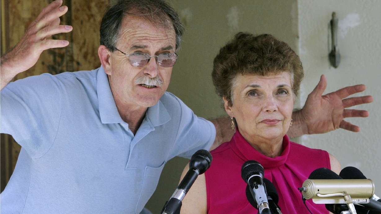 Government: Tax evader in standoff should not be released