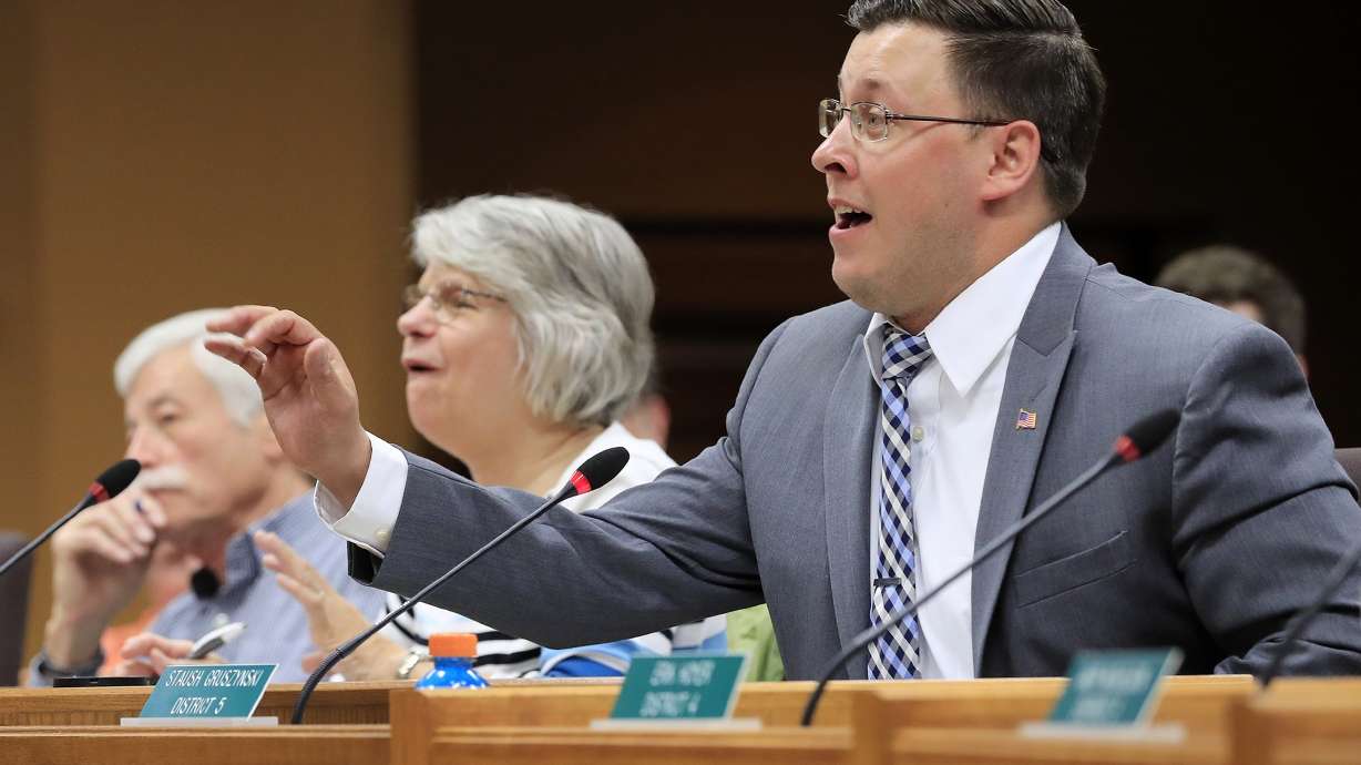 Over 100 state lawmakers accused of misconduct in 3 years