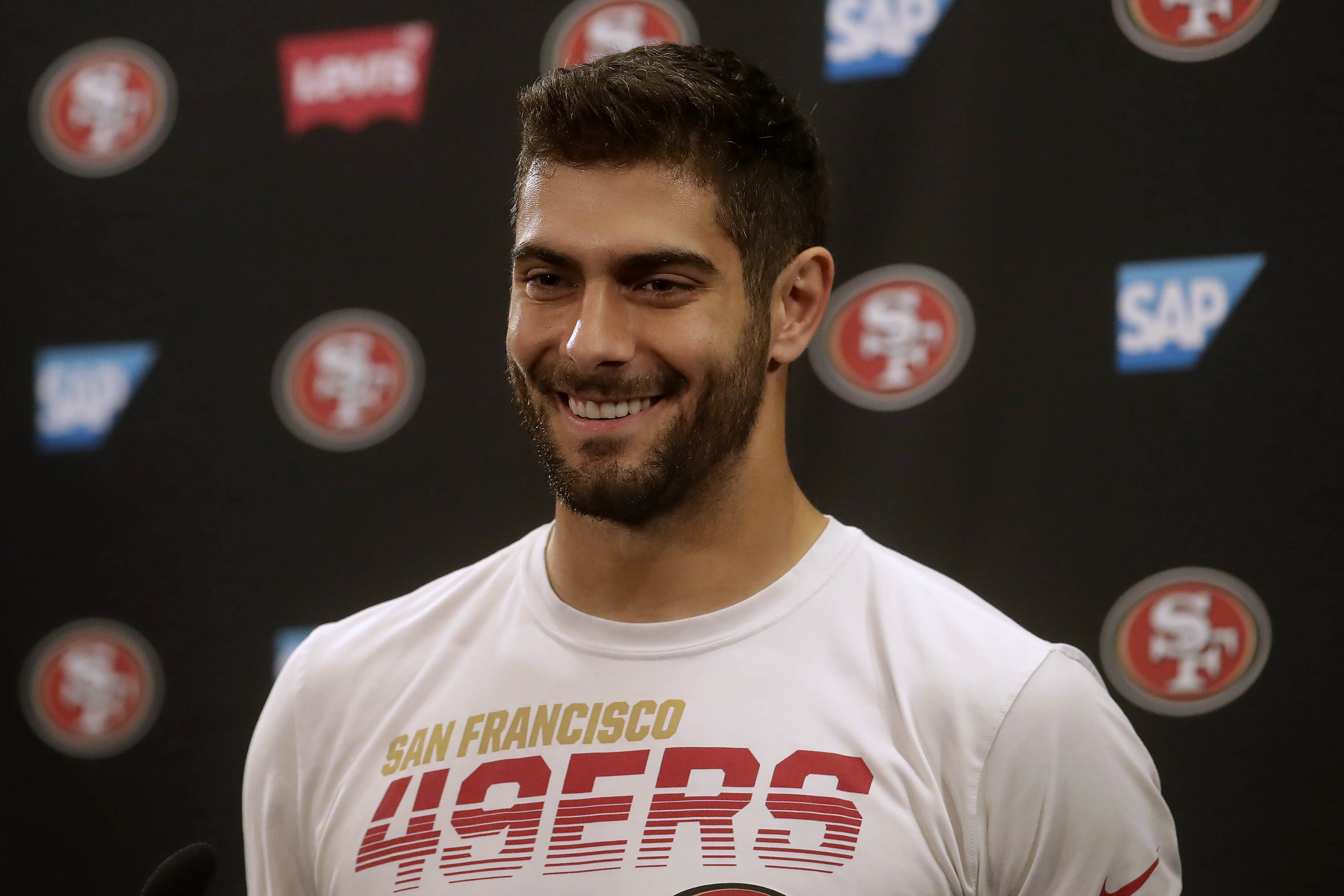 Garoppolo gets 49ers to Super Bowl with handoffs not throws