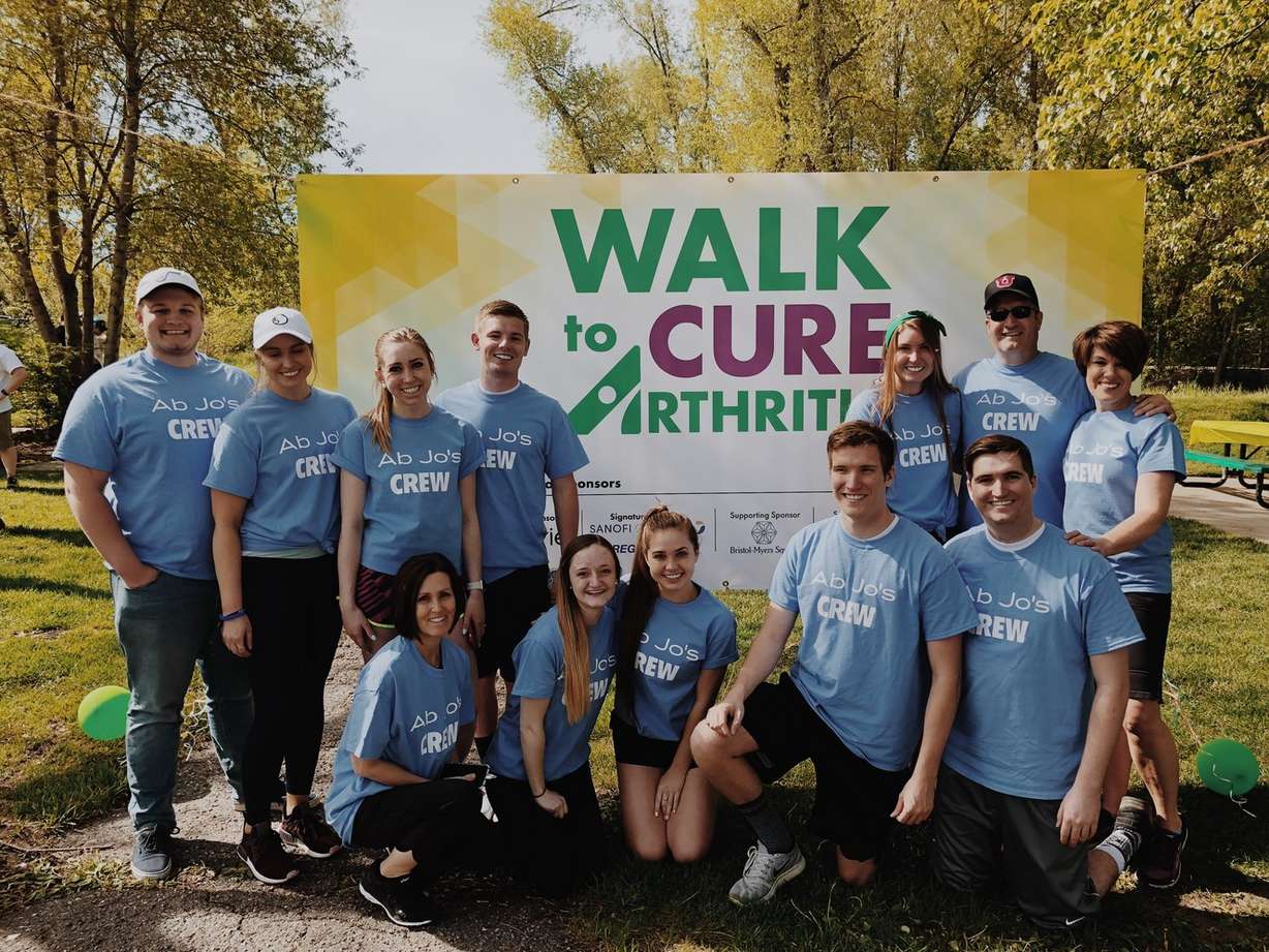 Abby Jones, along with her friends and family participating for the first time in the Walk to Cure Arthritis through the Arthritis Foundation in May, 2017. (Photo: Abby Jones)