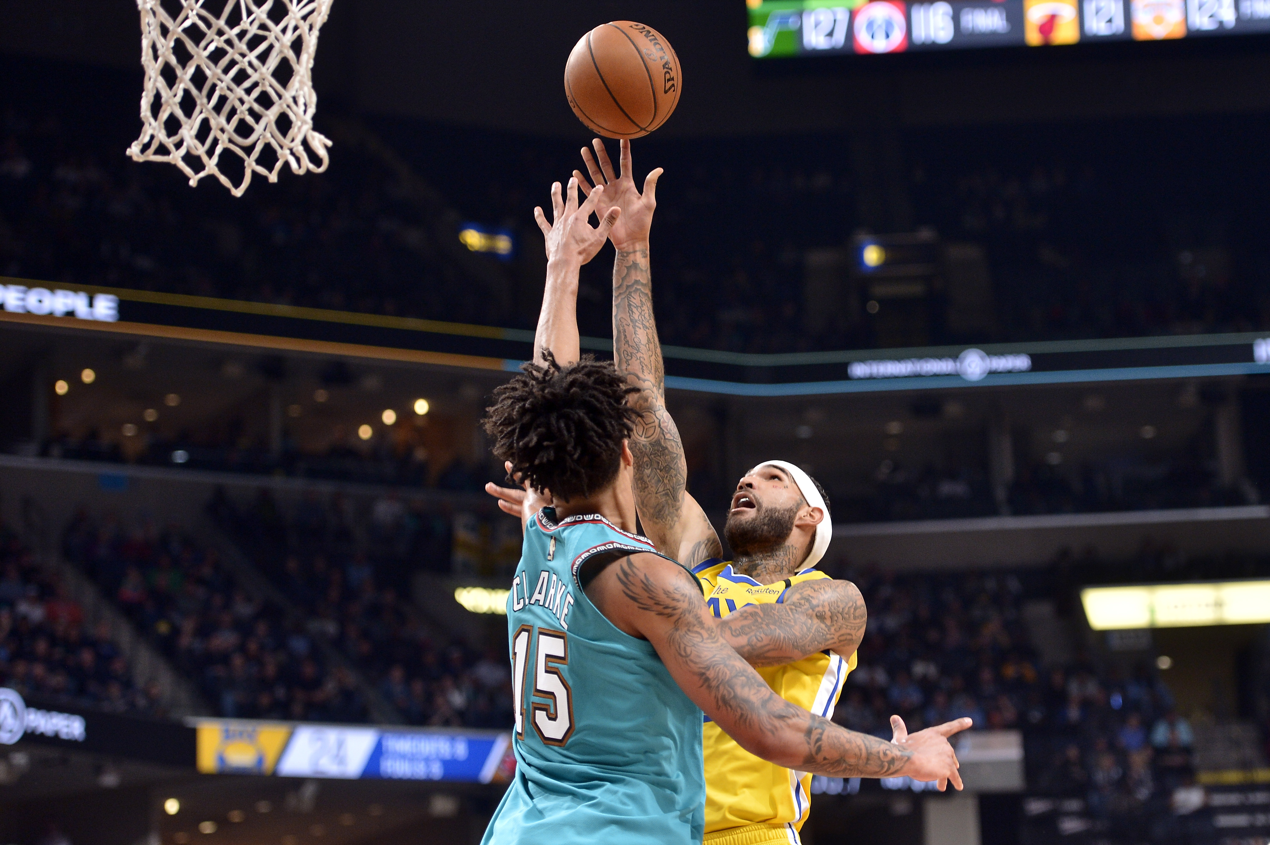 Mavs complete trade to acquire Cauley-Stein from Warriors