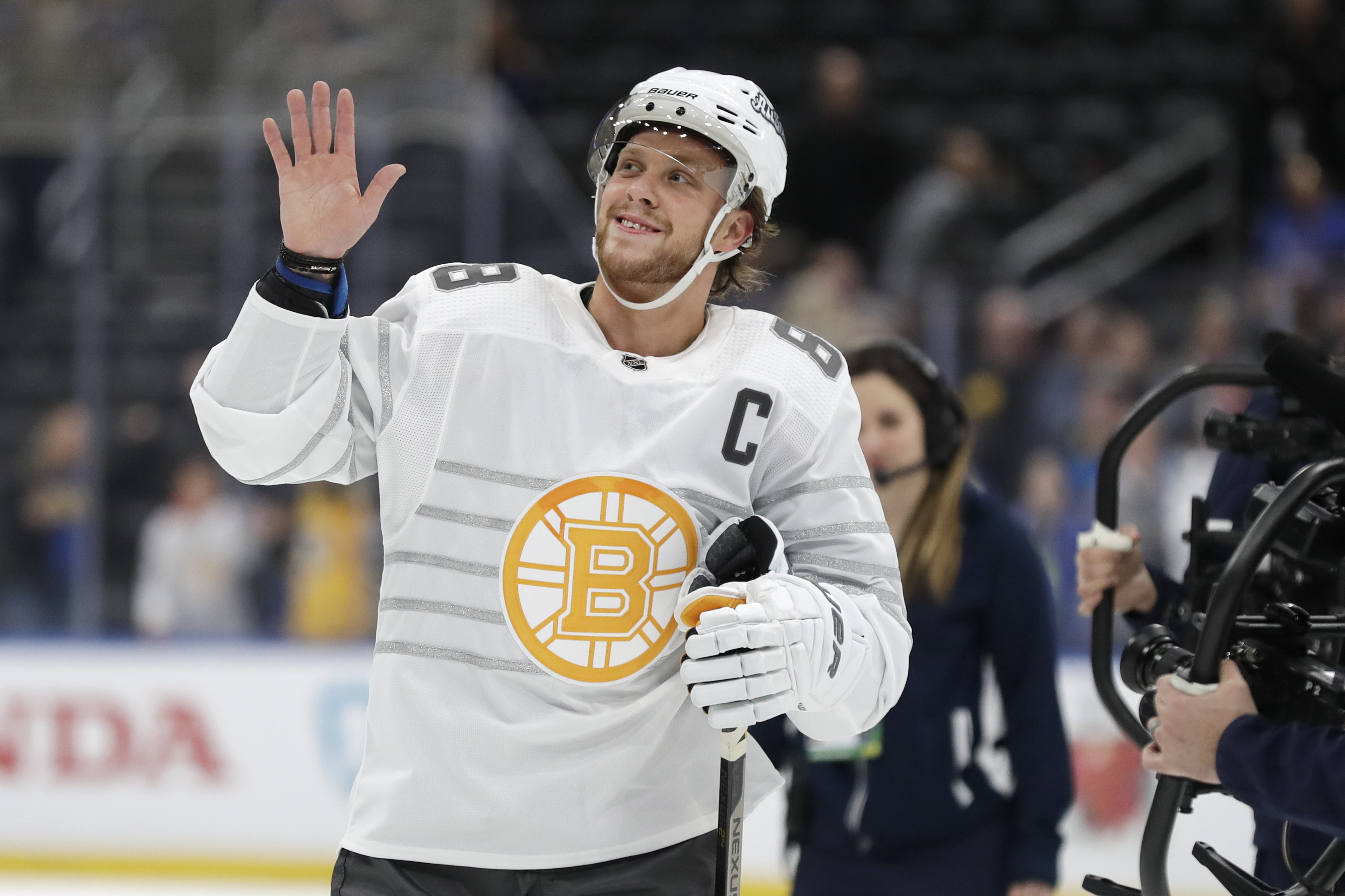 Hockey's young stars shine in NHL All-Star 3-on-3 tournament