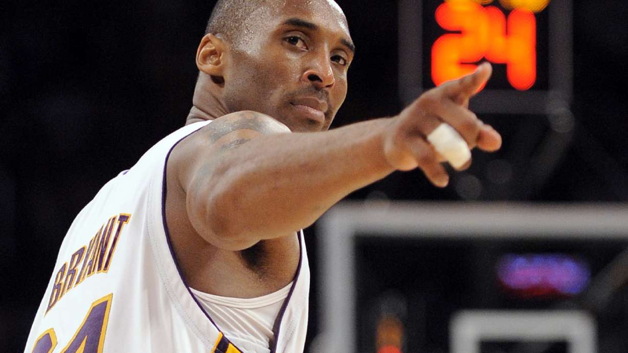 Bryant's death draws tributes from Asian fans, politicians