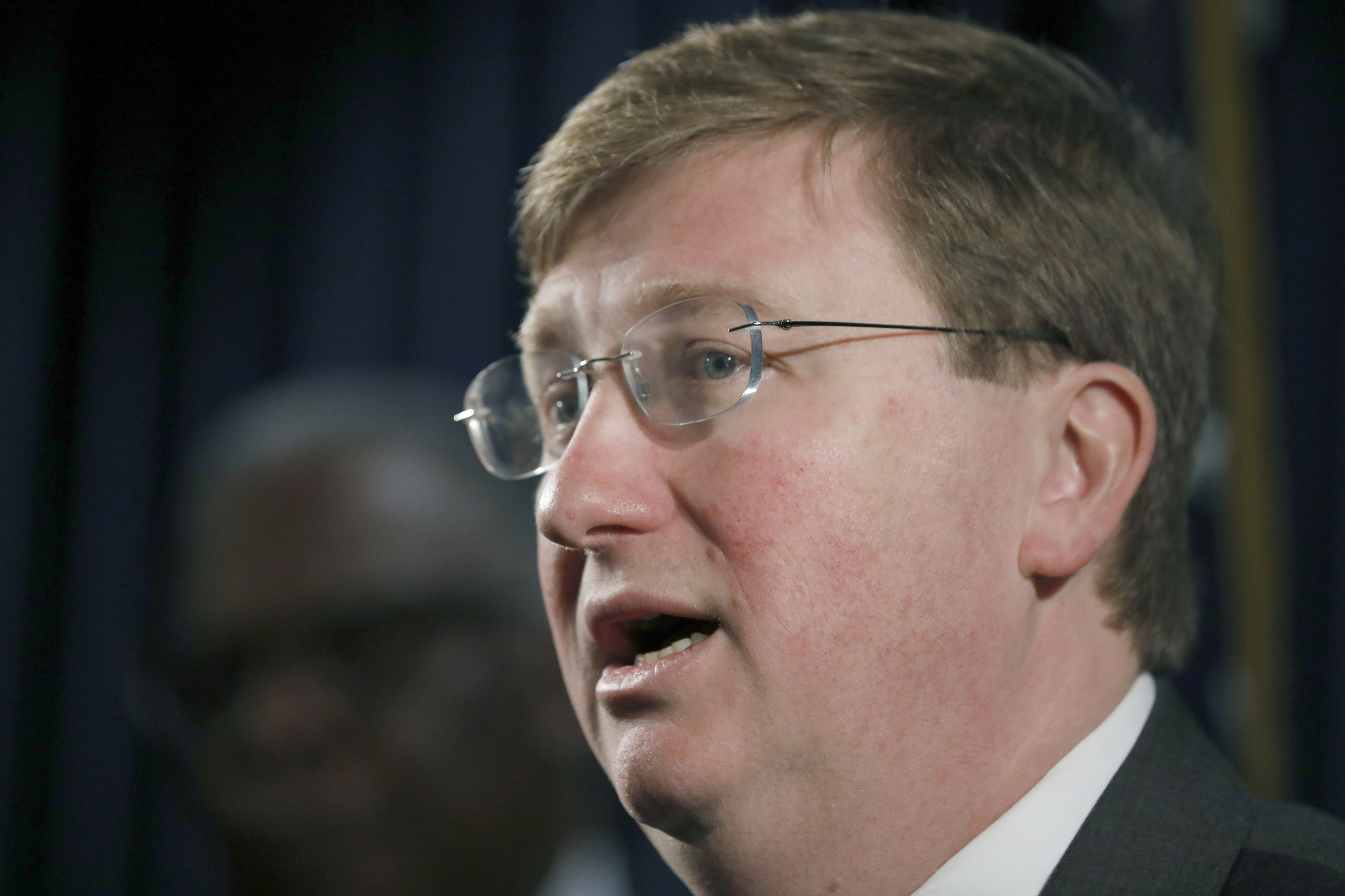 Mississippi governor: Close part of notorious state prison