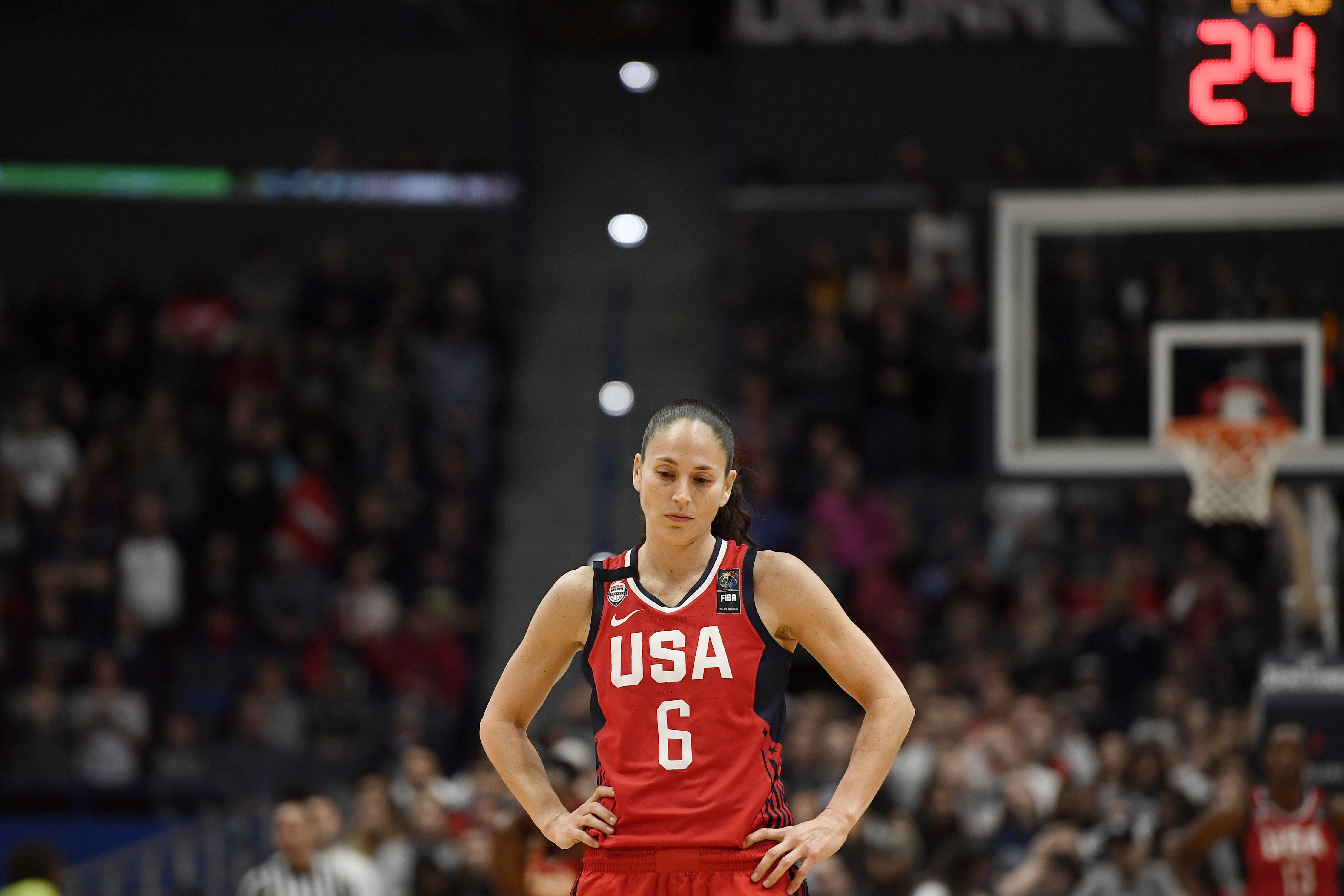 Stewart returns, US beats UConn 79-64 in women's basketball