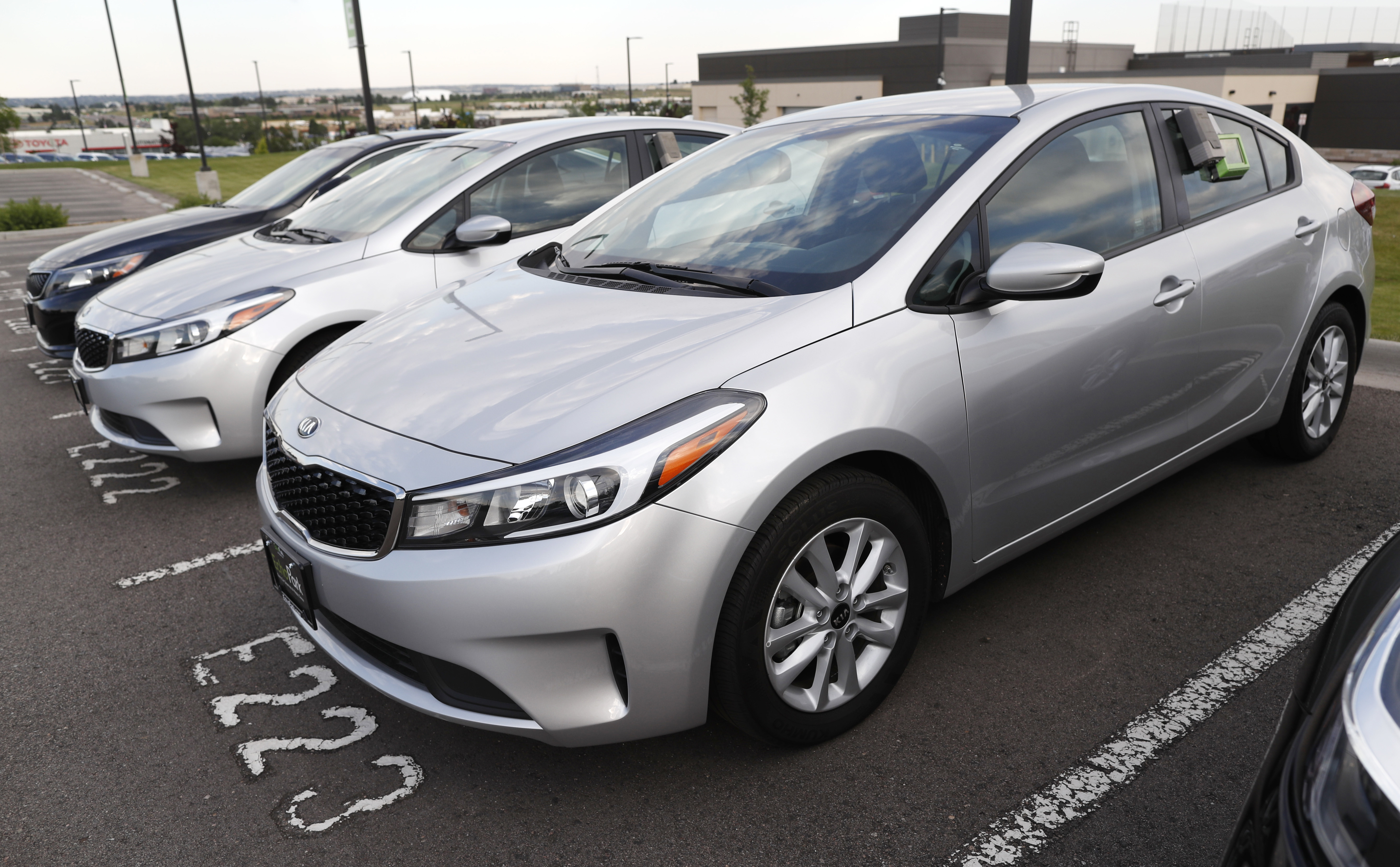 Buyers move to used vehicles as new autos hit record prices