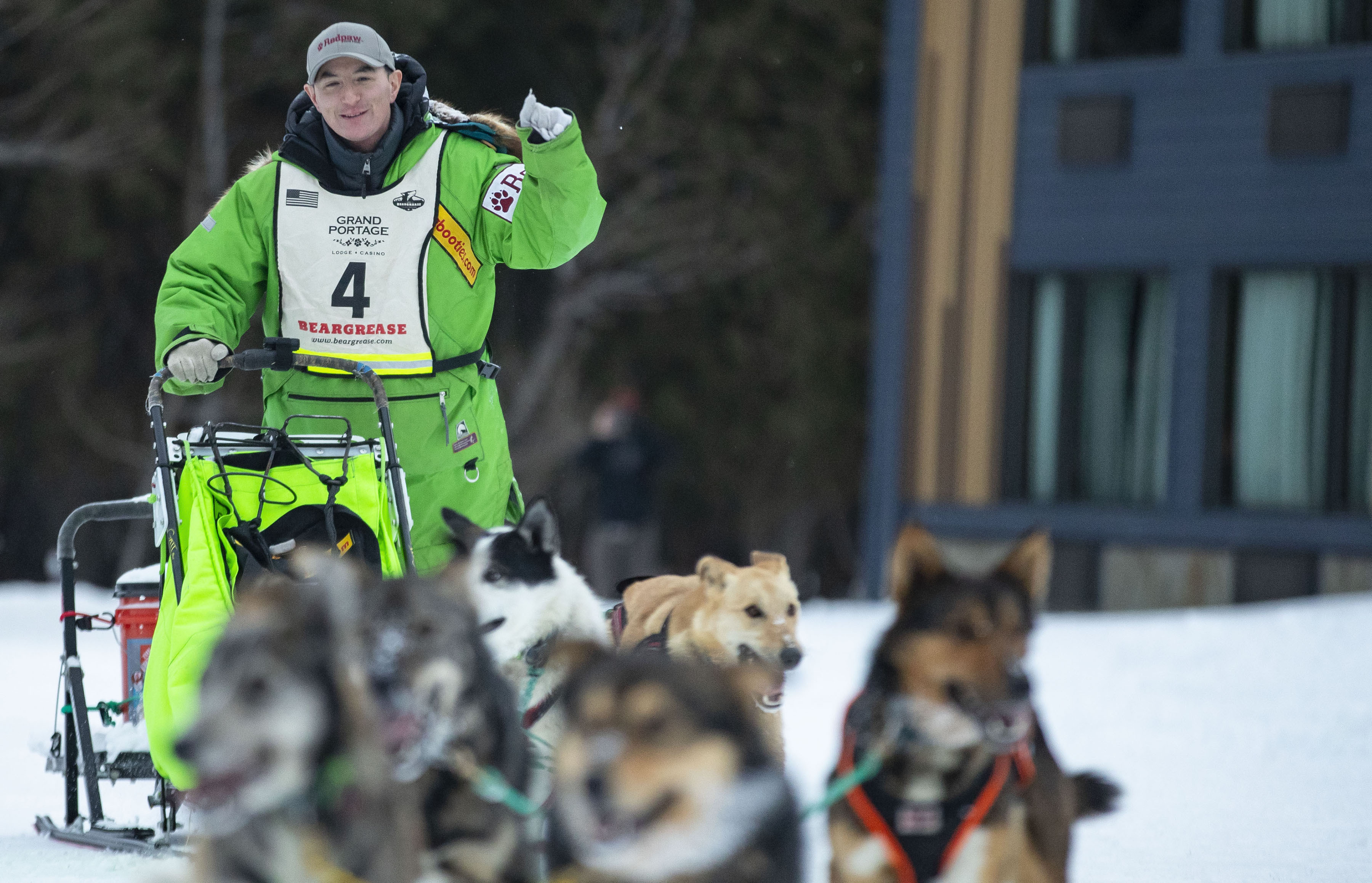 Alaskan musher Ryan Redington wins Beargrease Marathon