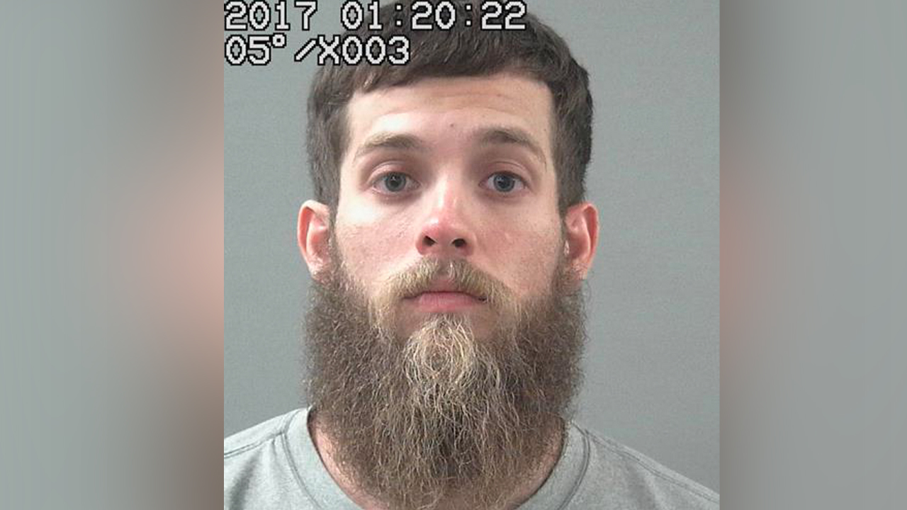 Drunken man wrecked car, then stole another and crashed it, charges say