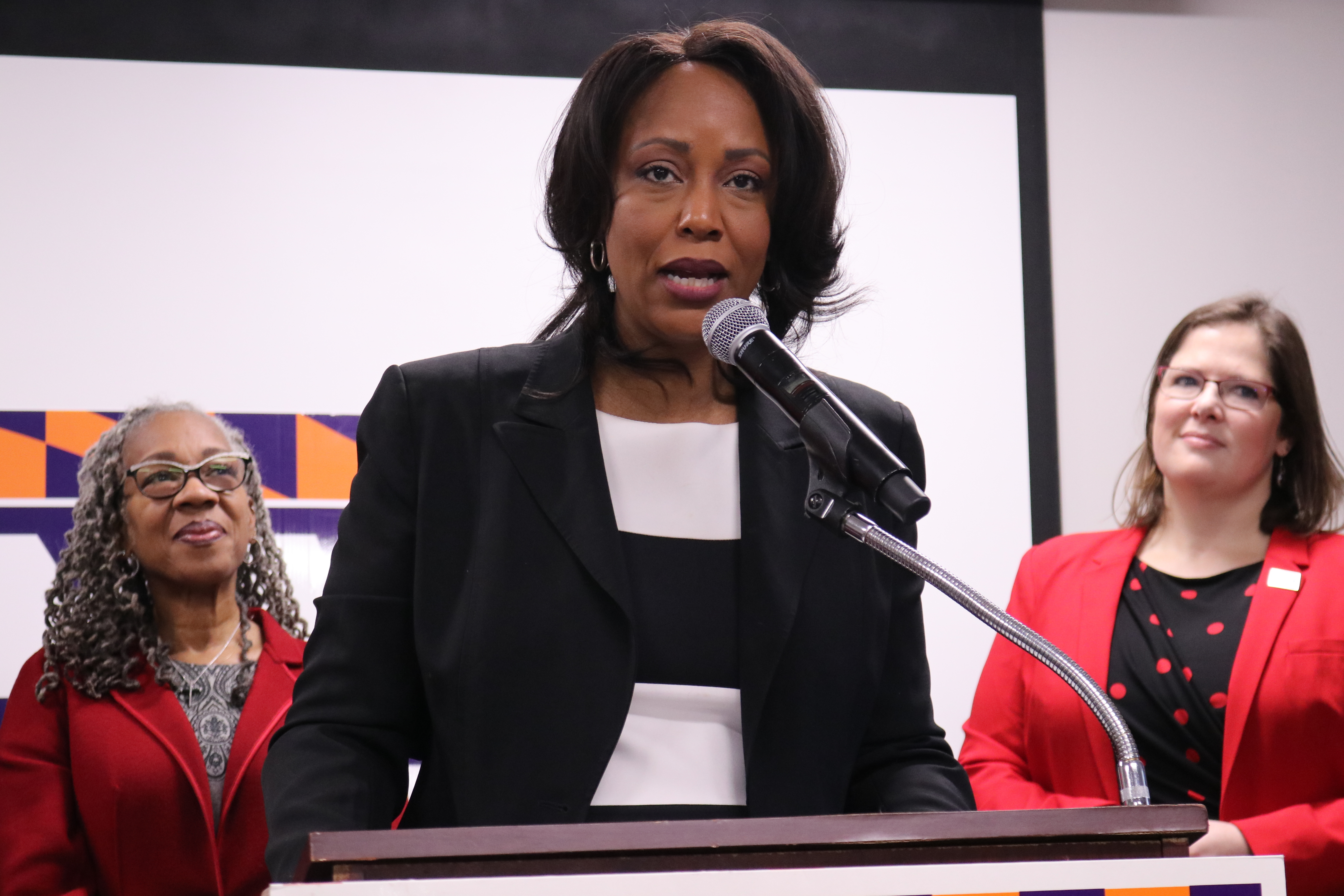 Crowded field in special primary for Elijah Cummings' seat