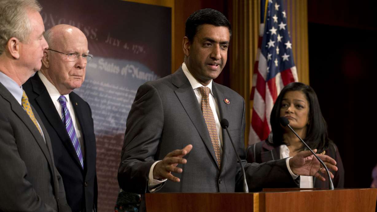 House backs measures asserting congressional war powers