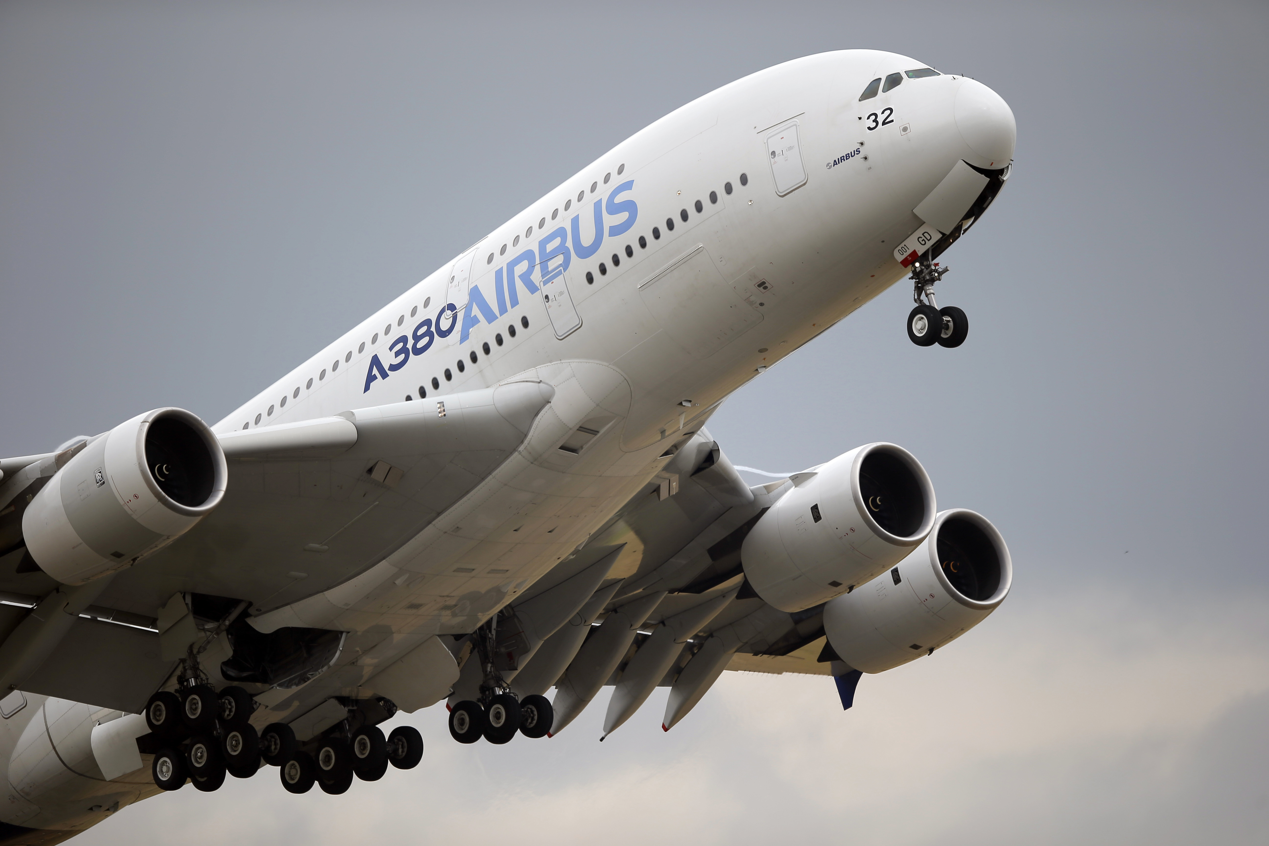 Airbus paying $4 billion to end global corruption probes