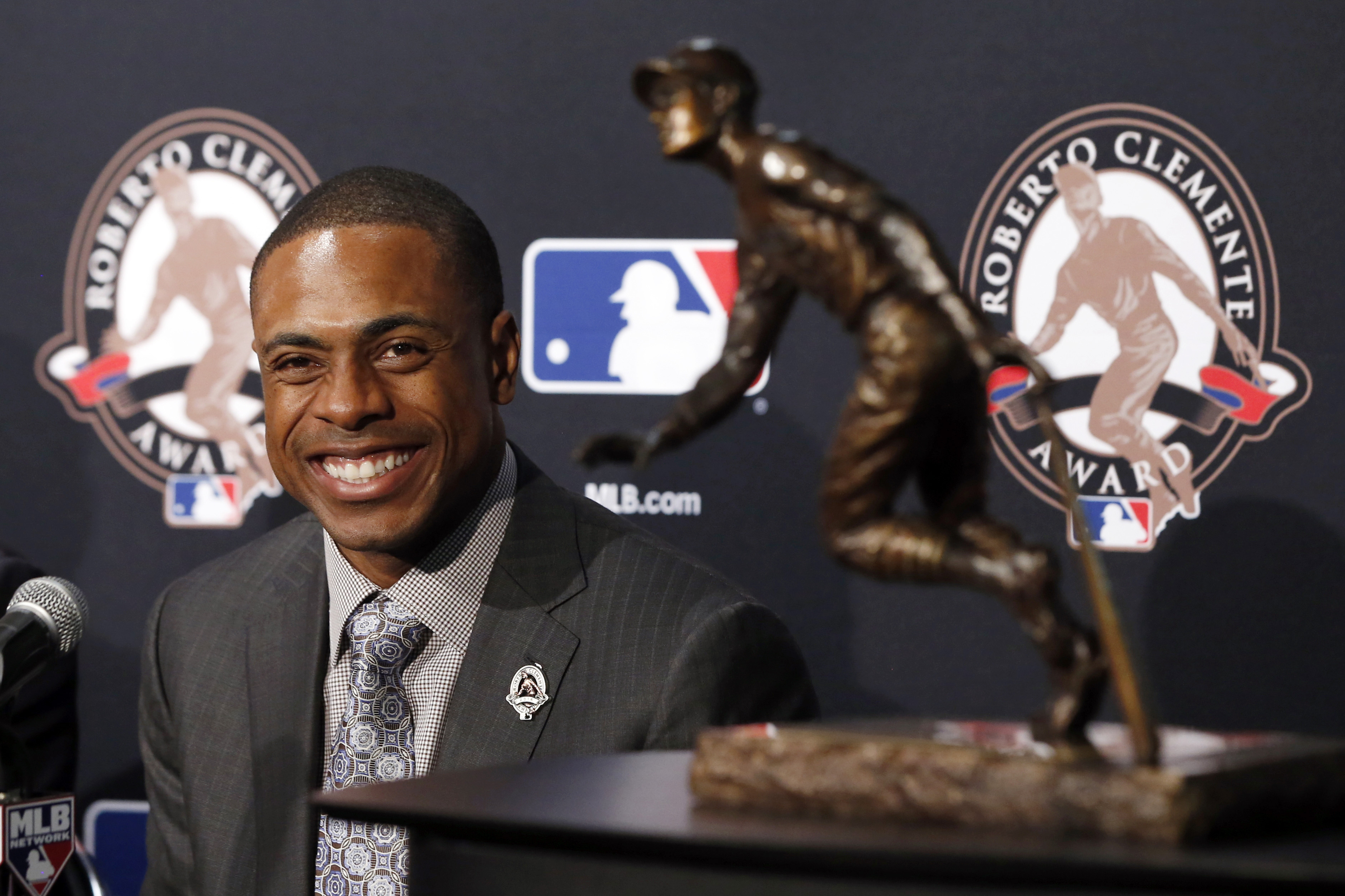 3-time All-Star Curtis Granderson retires after 16 seasons