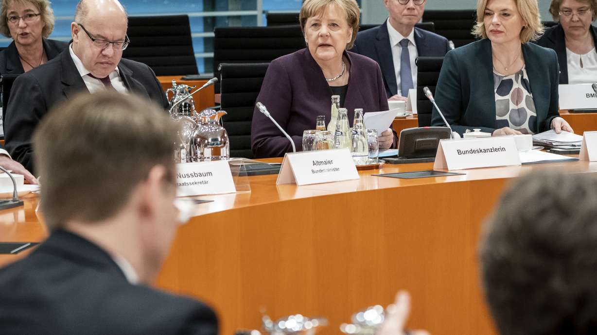 Germany's Merkel meets food industry to discuss low prices