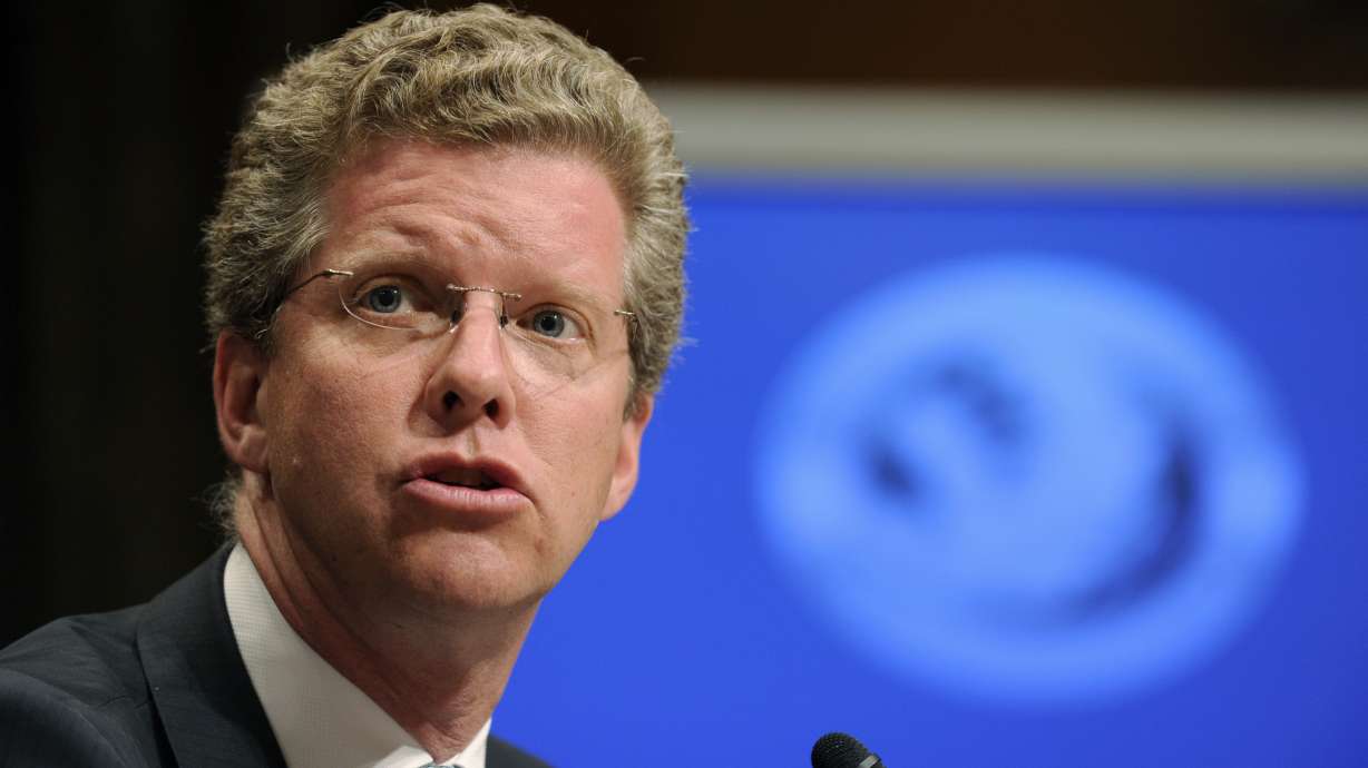 Former HUD head Shaun Donovan files for NYC mayor's race