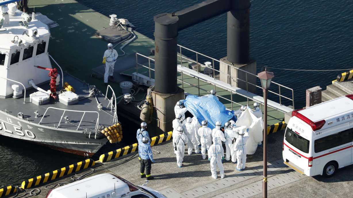 2 of 4 Utahns on quarantined cruise ship flying back to US