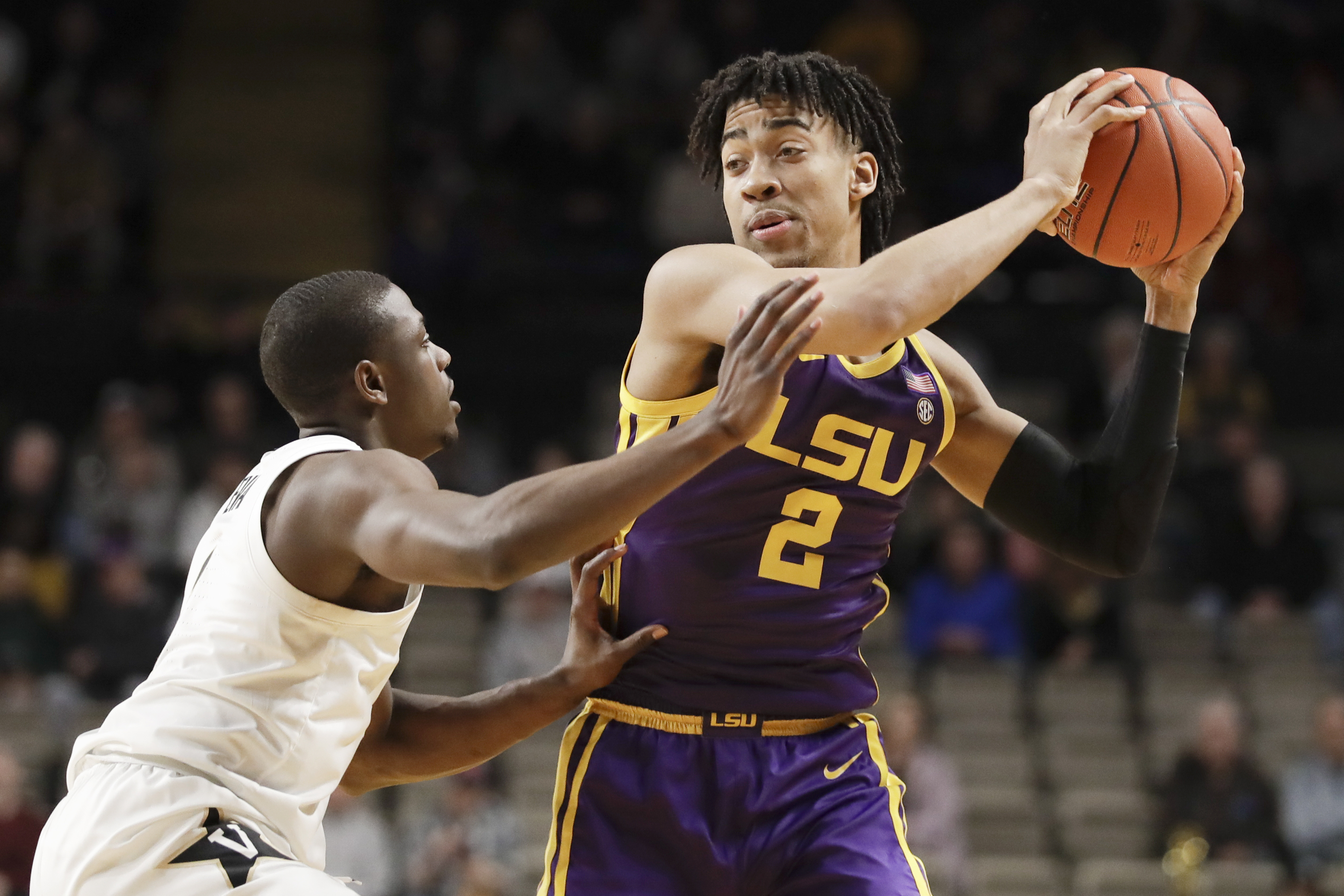 Vandy snaps 26-game SEC skid by upsetting No. 18 LSU 99-90