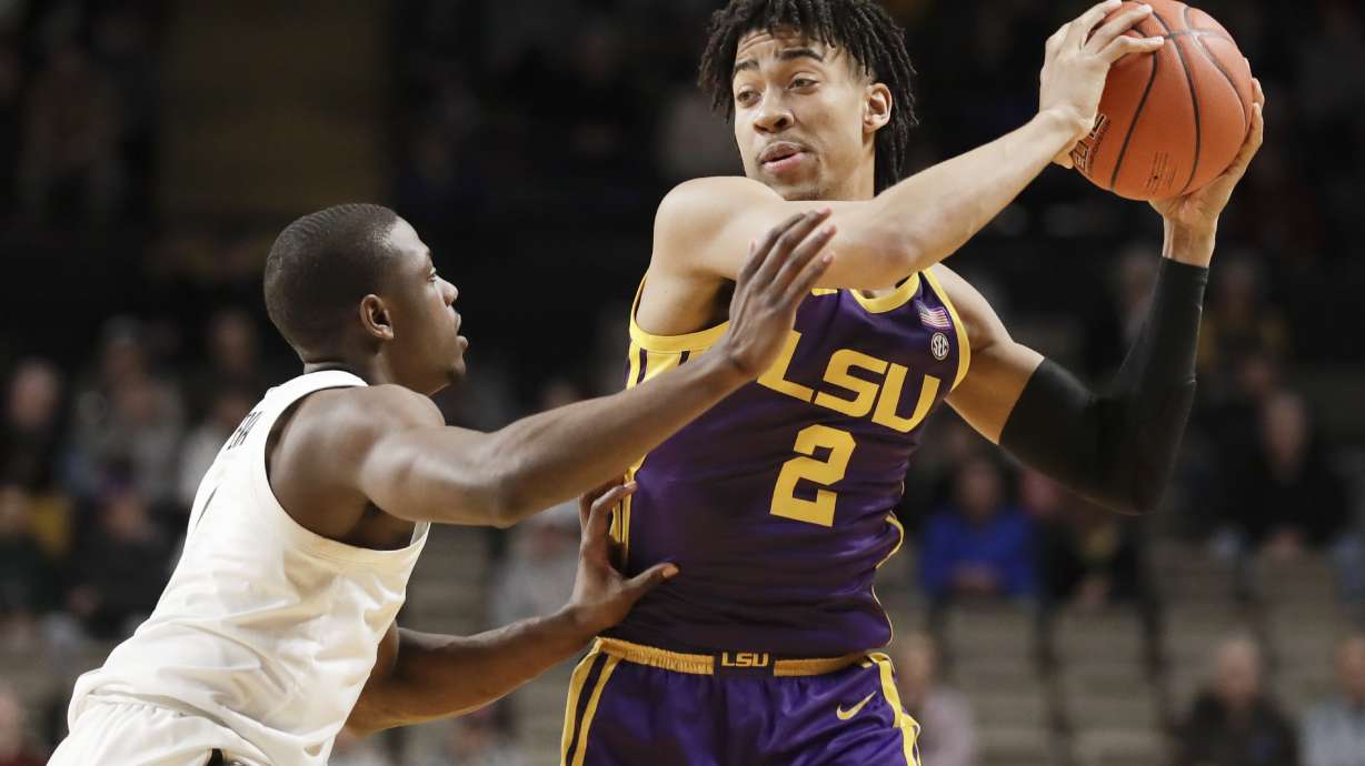 Vandy snaps 26-game SEC skid by upsetting No. 18 LSU 99-90