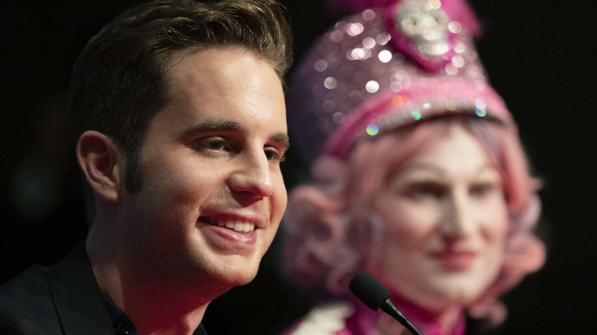 Hasty Pudding roasts Ben Platt, youngest Man of the Year