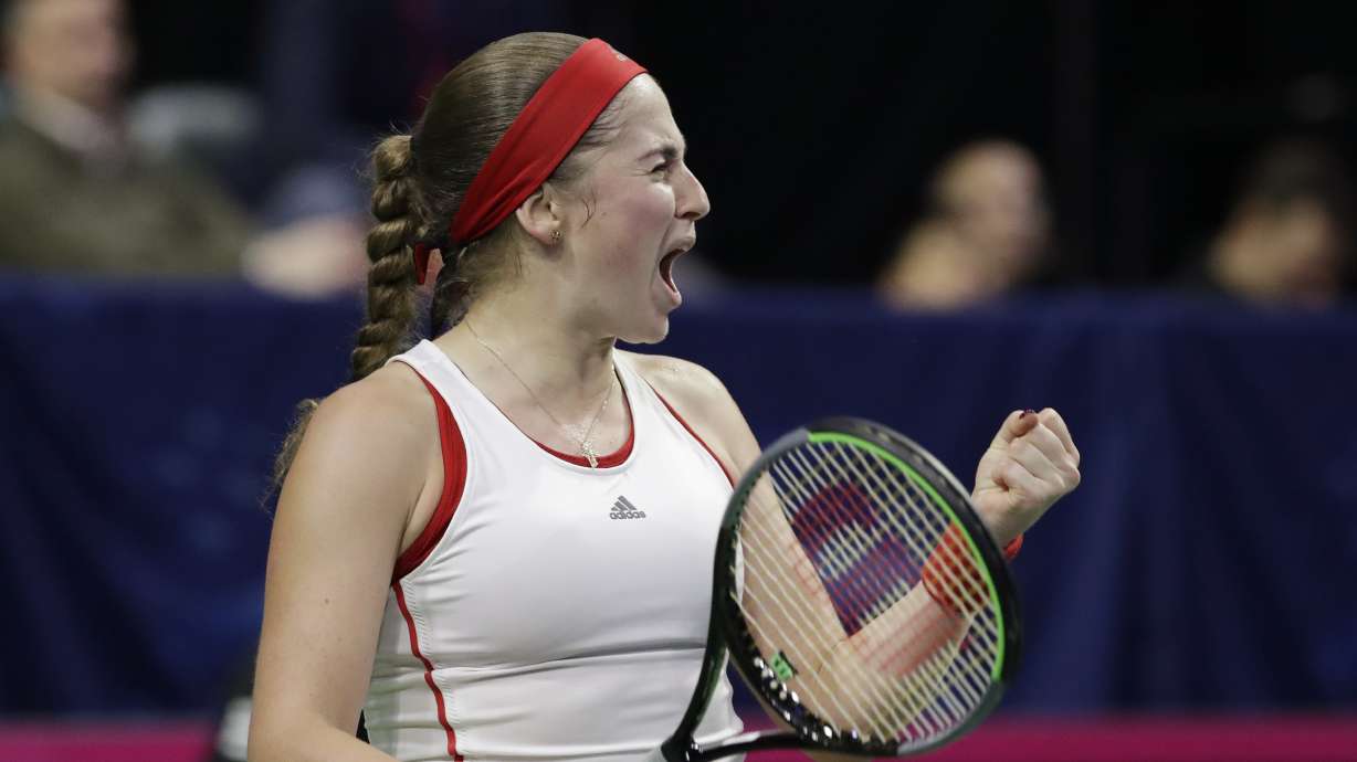 US advances to Fed Cup Finals after doubles win over Latvia