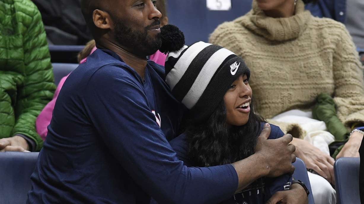 Kobe Bryant's widow expresses grief, anger in online post