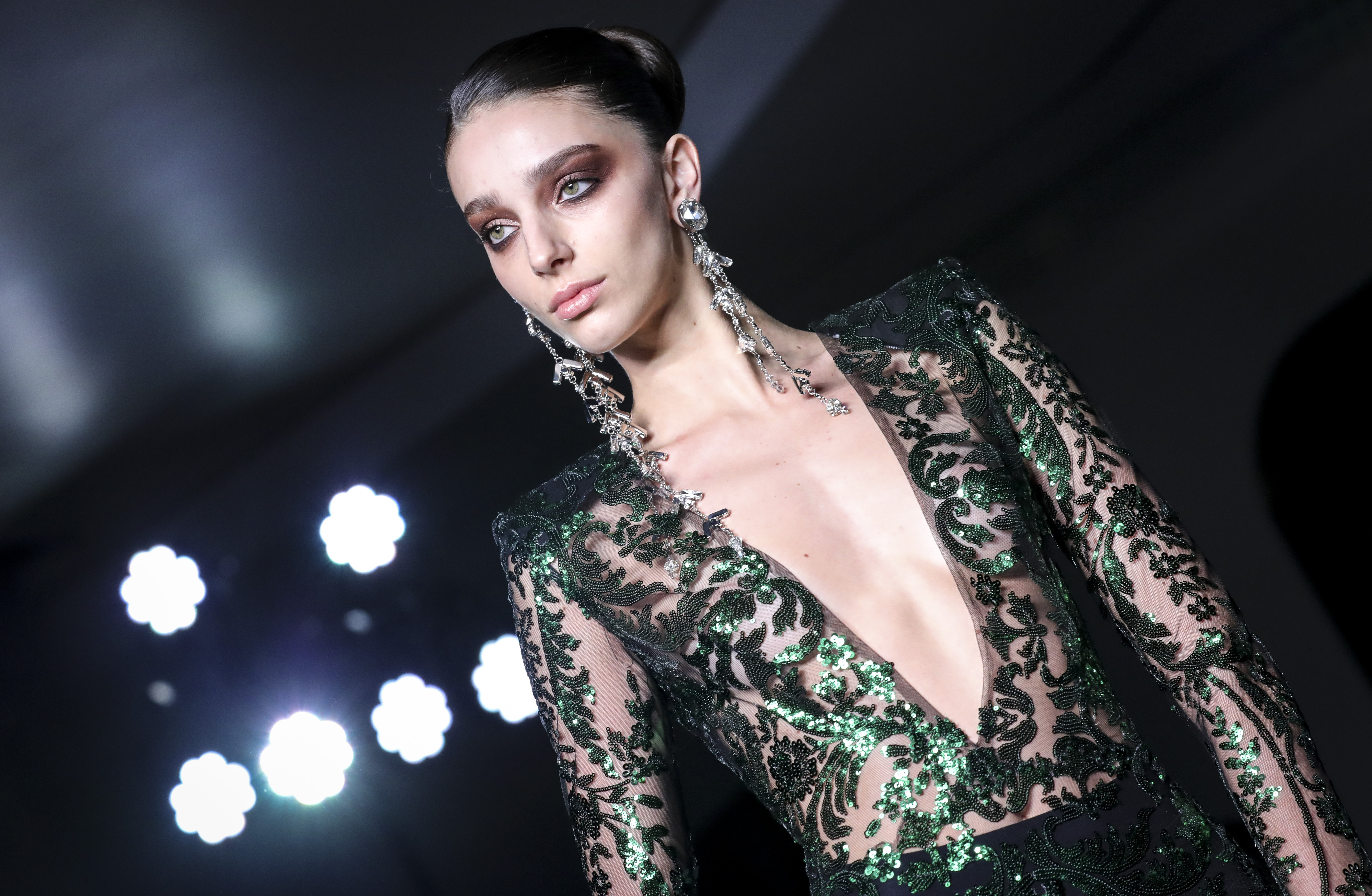 Naeem Khan's star-spangled collection pays homage to America