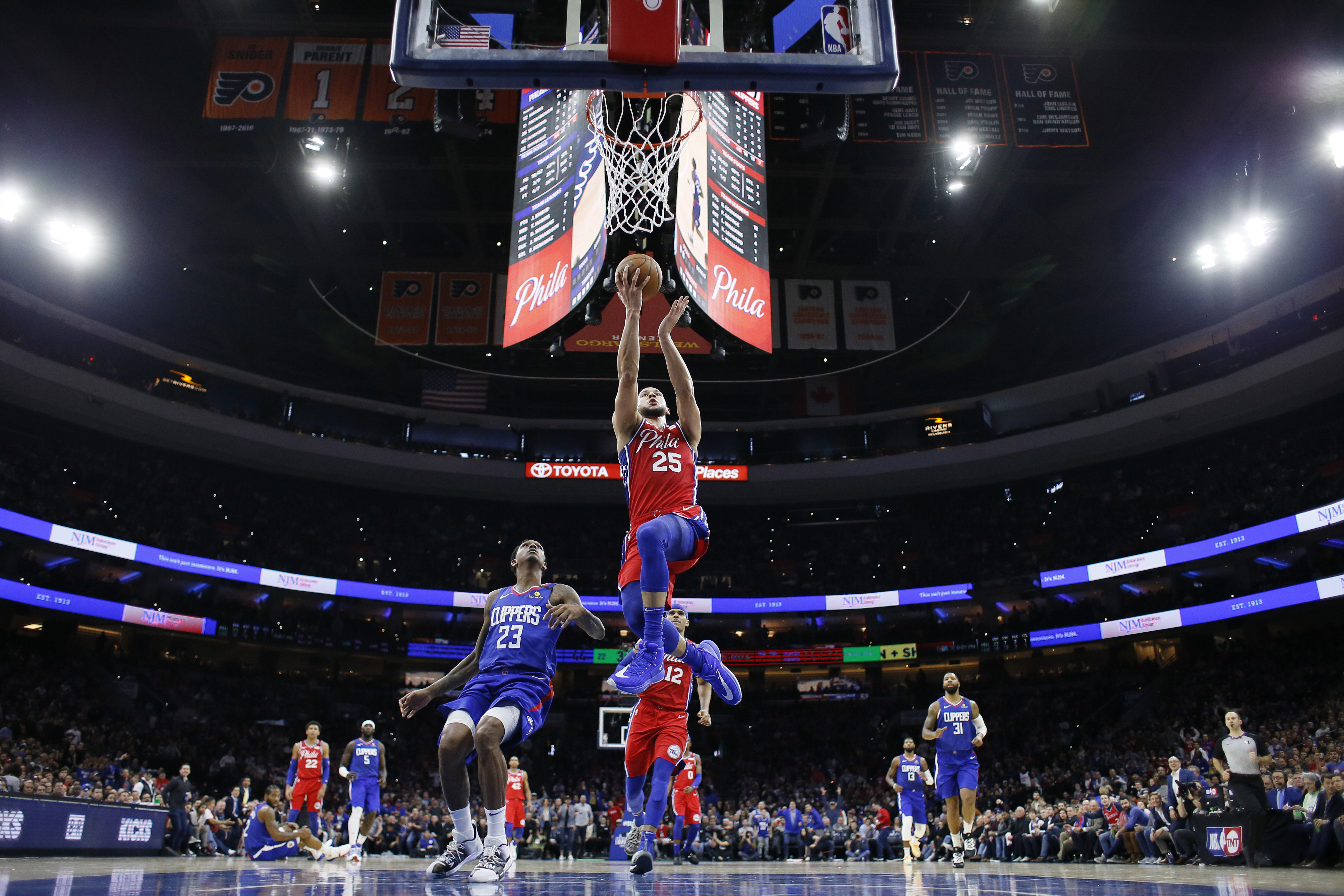 Richardson, Simmons lead 76ers past Clippers 110-103