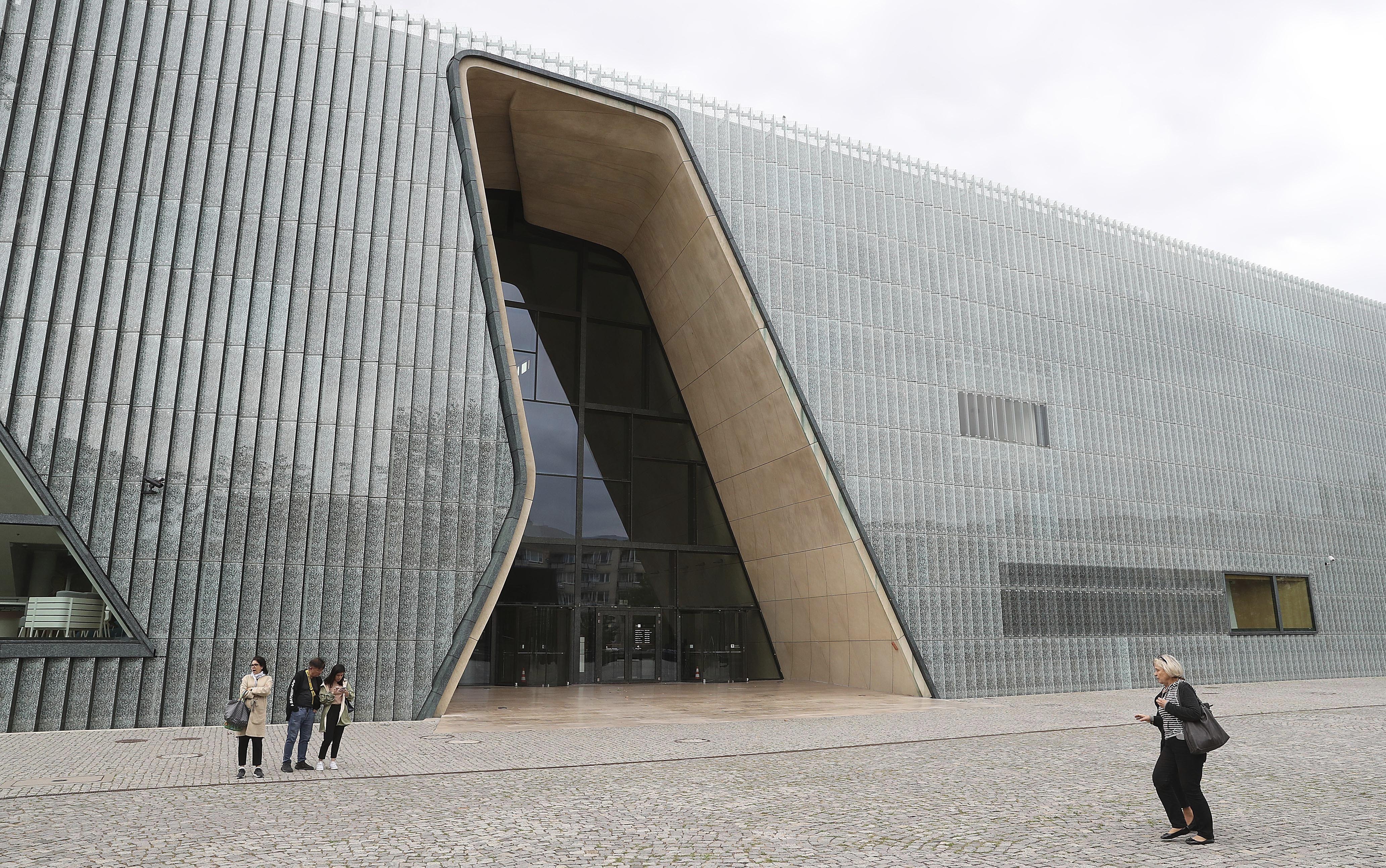 Impasse at Jewish museum in Warsaw approaches resolution