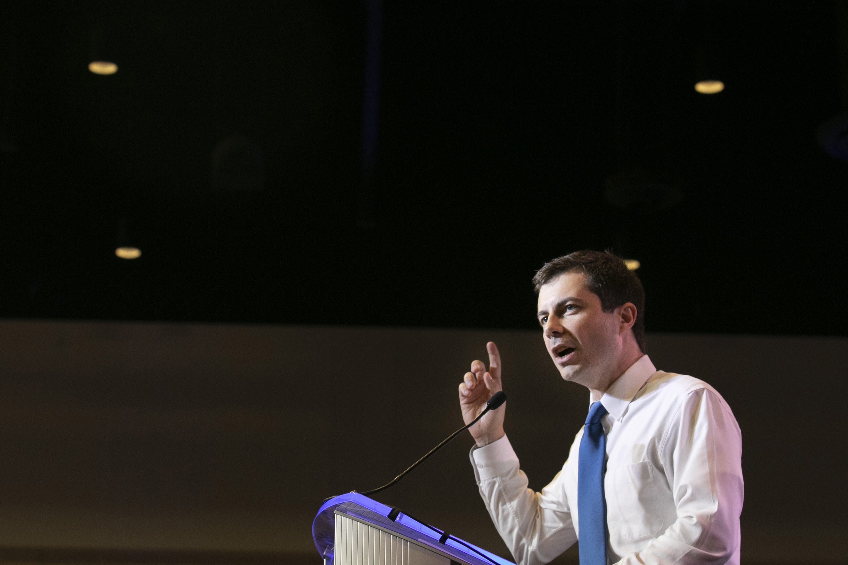 Salt Lake County Mayor Jenny Wilson endorses Pete Buttigieg for president