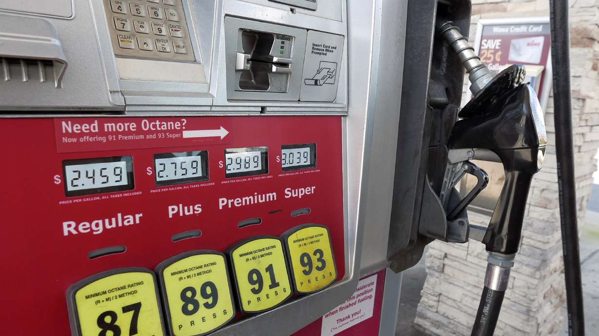 US consumer prices up 0.1% in January; gasoline prices fall