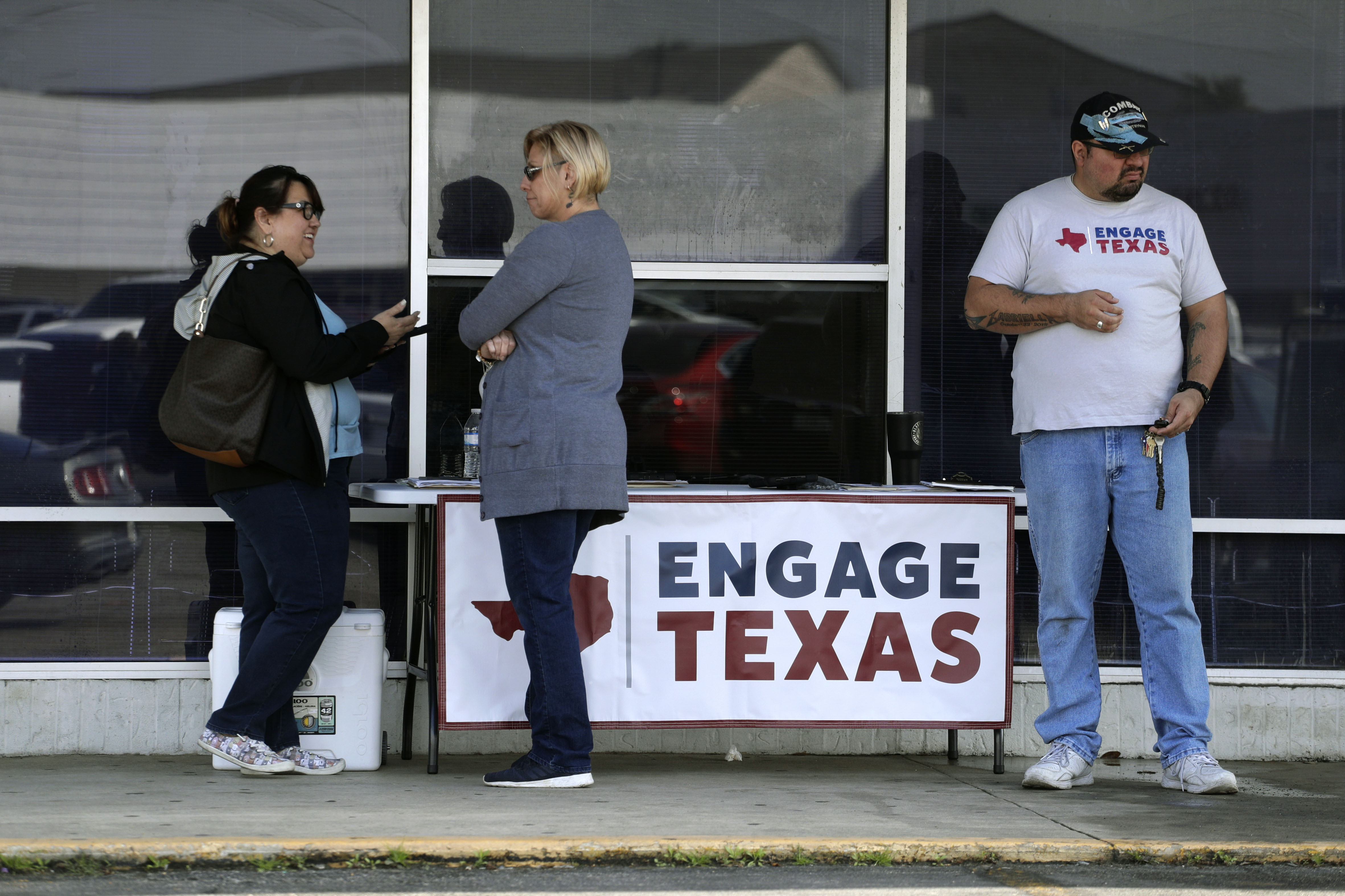 Wanted: Texas Republicans need new voters in 2020, and fast 