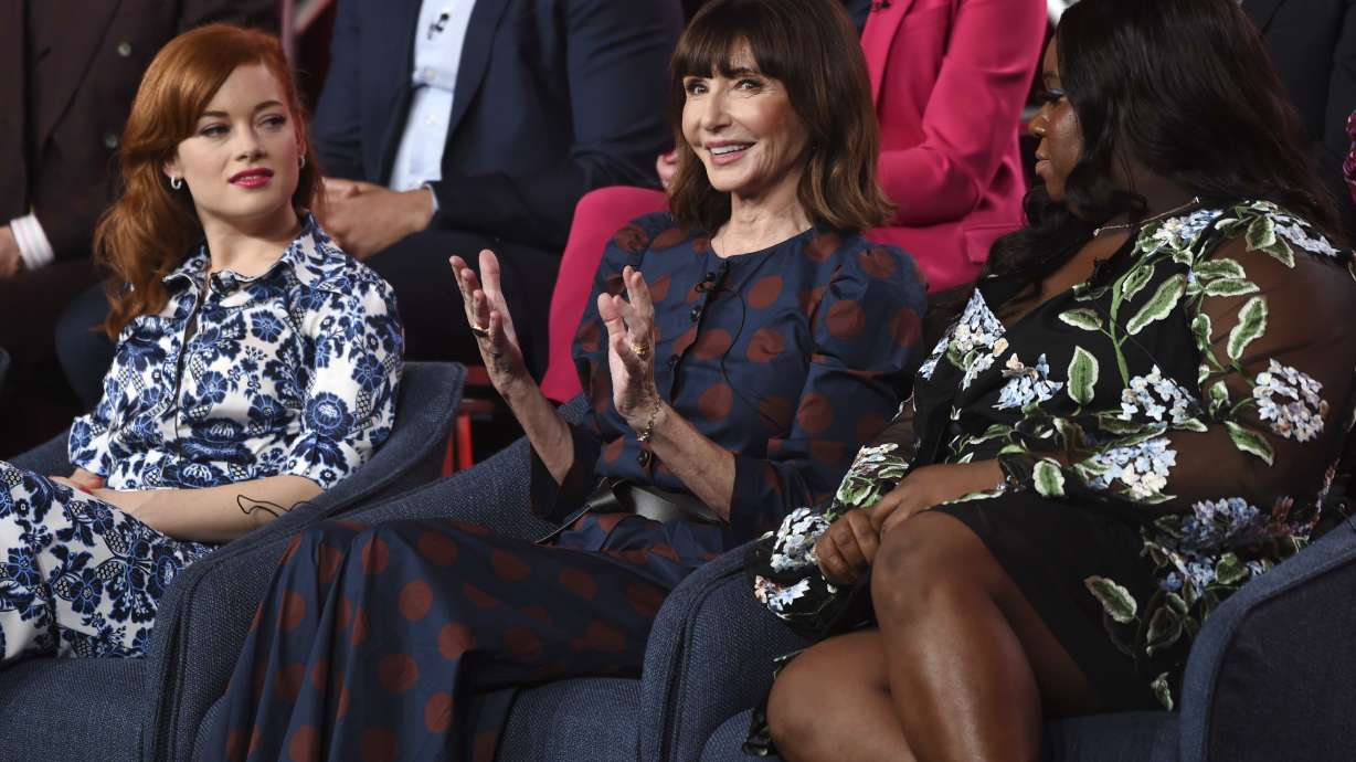 'Zoey's Extraordinary Playlist' finds heart, song in tragedy