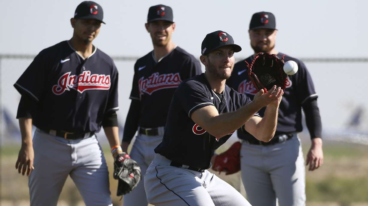 AP Exclusive: MLB raises salaries for minor leaguers in 2021