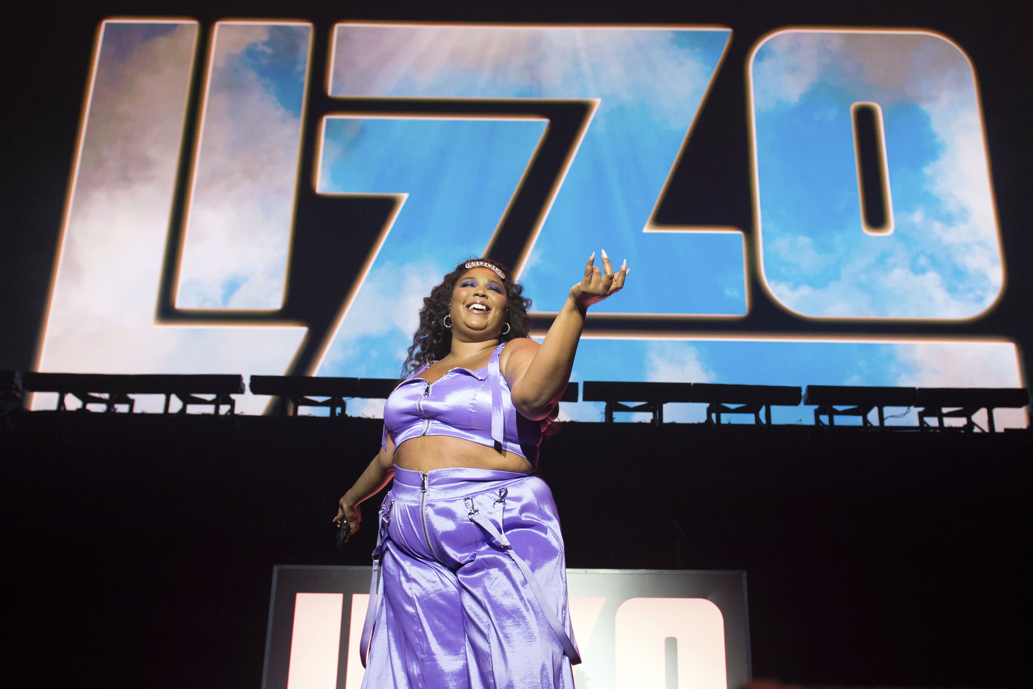 Lizzo talks diversity, self-confidence and femininity