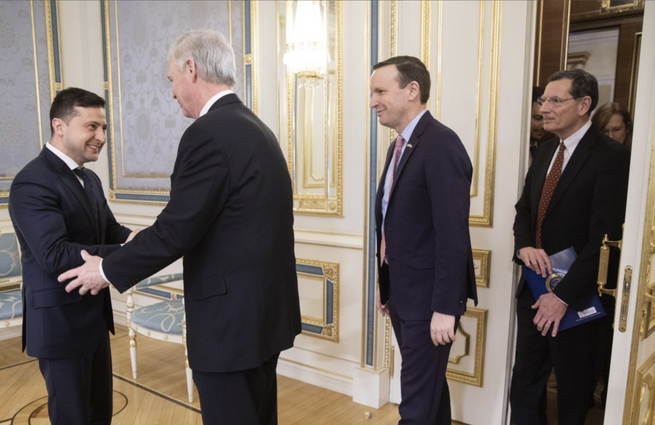 Ukraine's president vows to end war, invites Trump to Kyiv