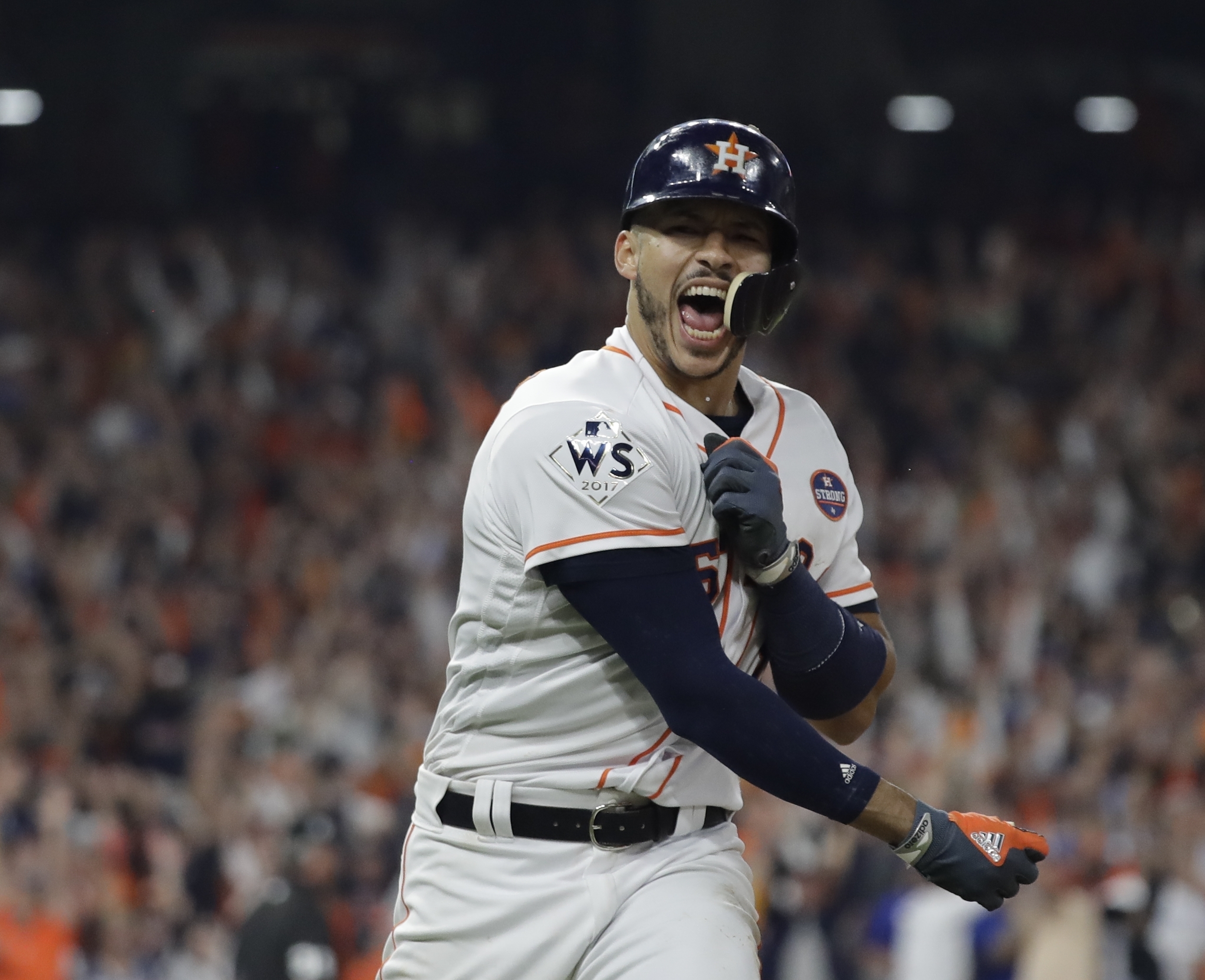 War of words on Astros scandal now involves partial tattoo 