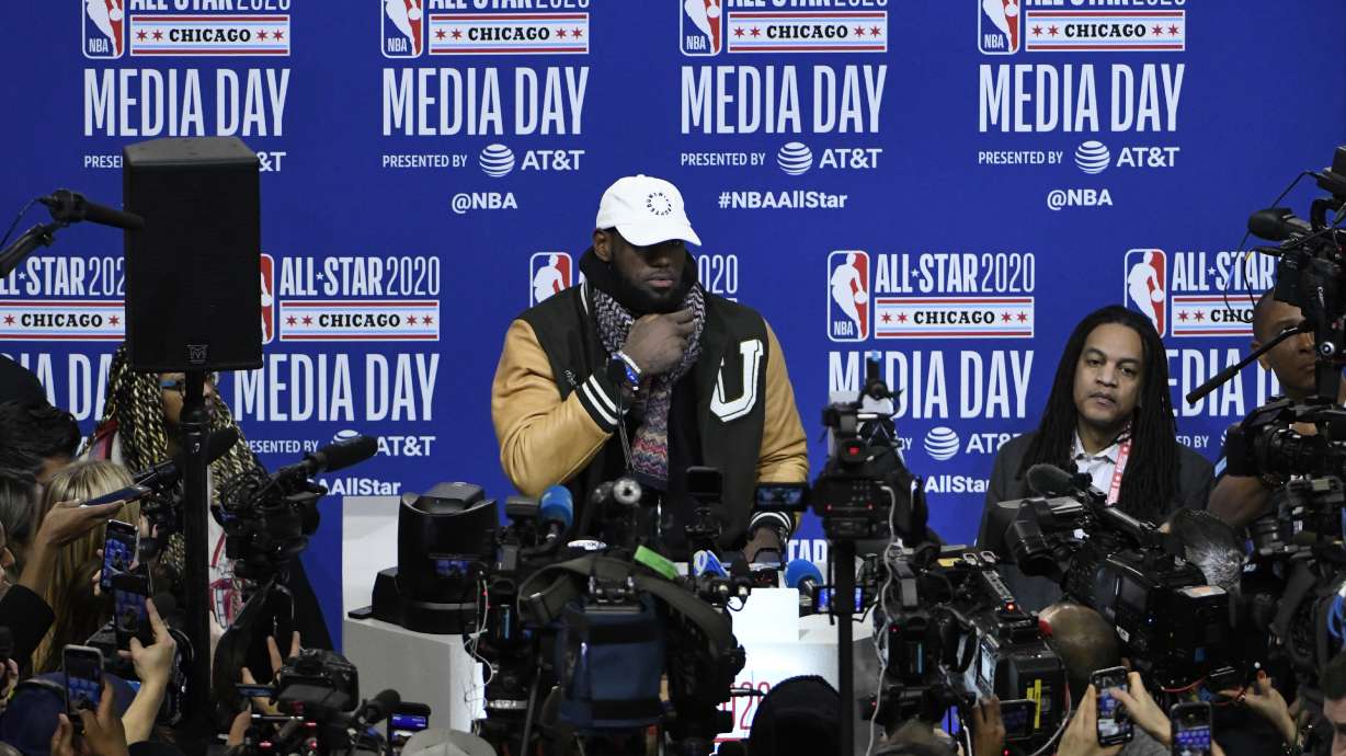 Bryant casts shadow as NBA's best meet in All-Star Game