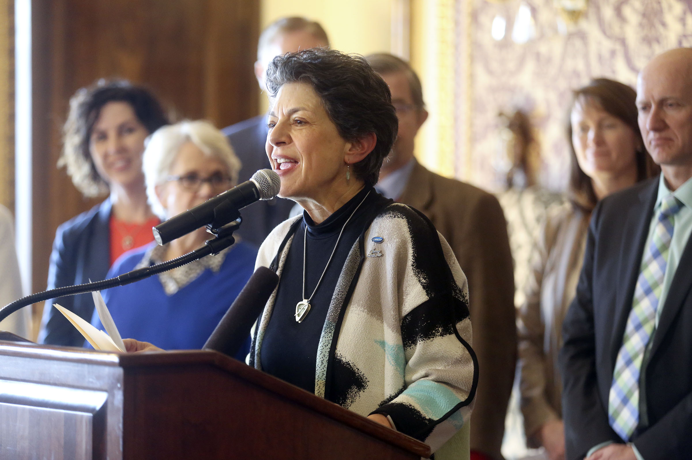 Utah lawmakers strike at air pollution with 21 legislative proposals