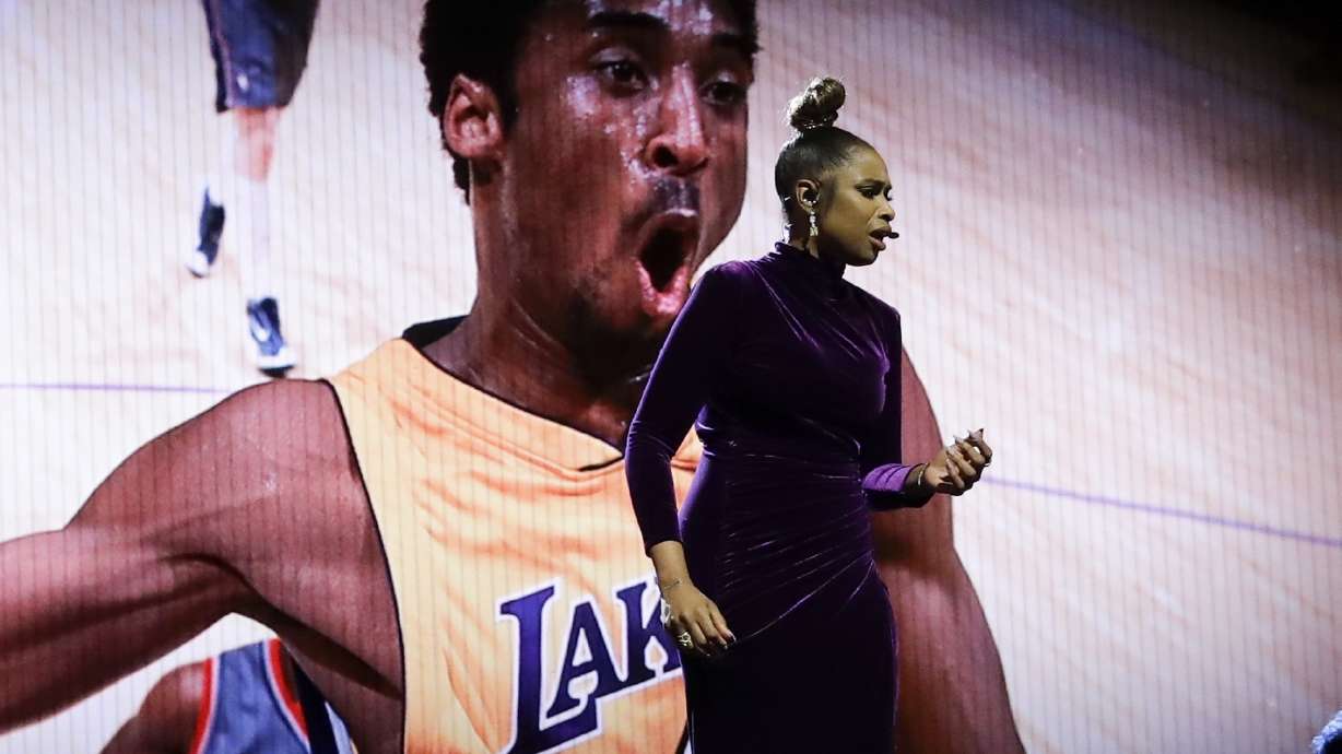 Leonard, LeBron, Davis lead Team LeBron over Team Giannis