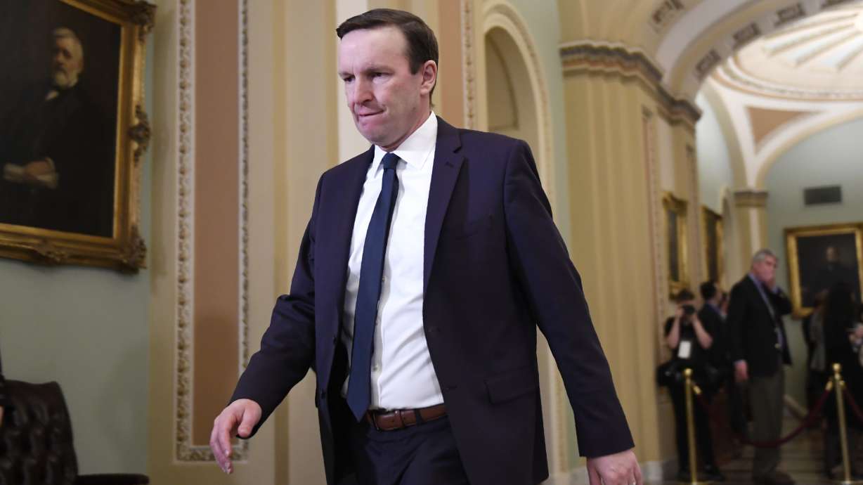 US lawmaker defends meeting with Iran FM in Munich