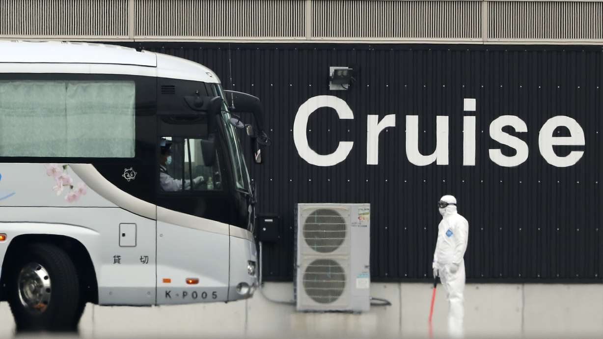 16 cruise ship evacuees being moved to US hospitals