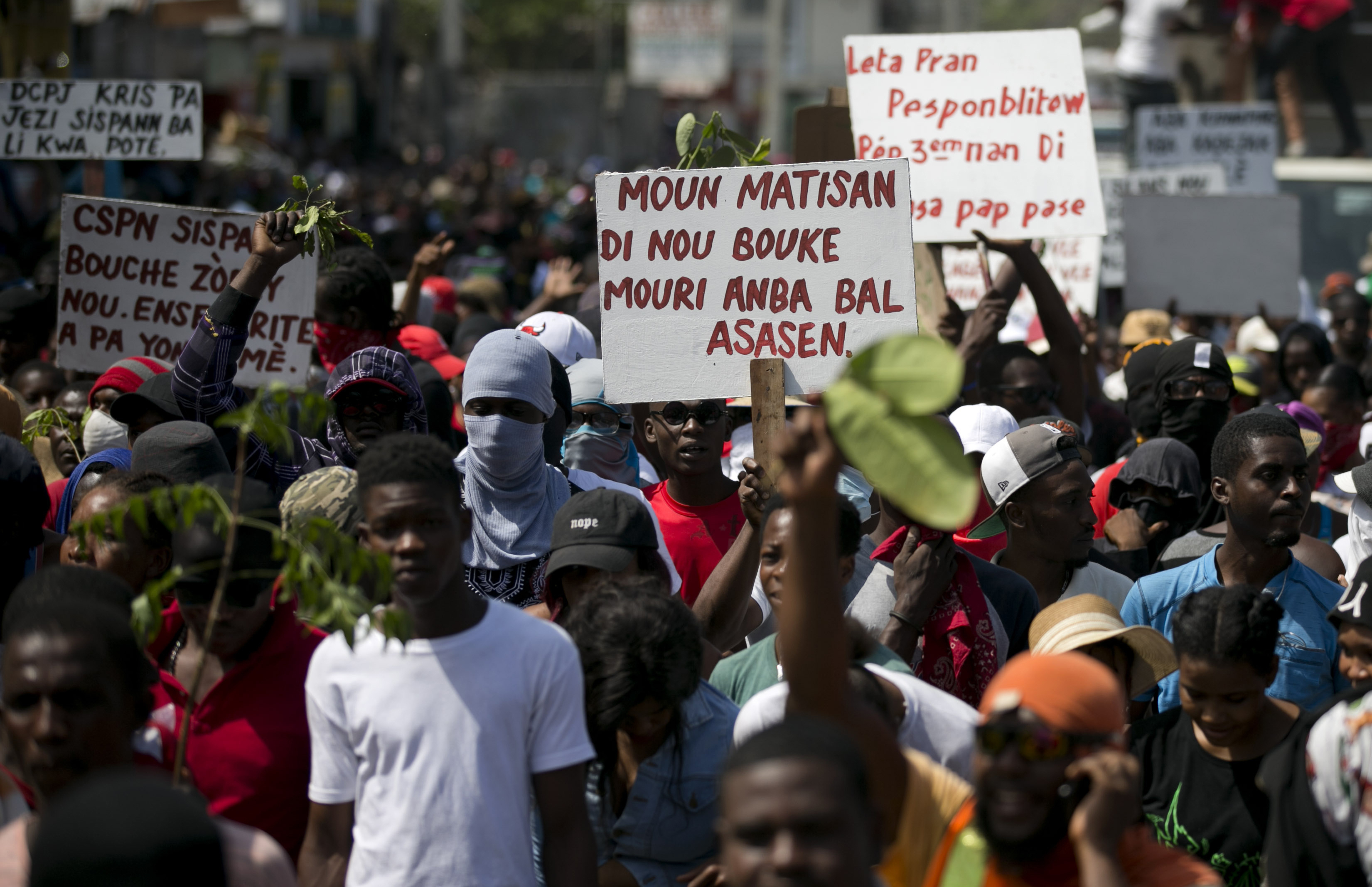 UN envoy: Haiti's political crisis sends economy tumbling