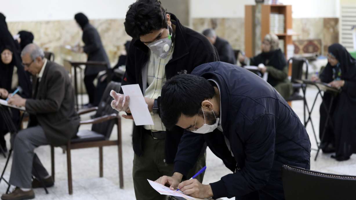 Iran reports 2 more deaths, 13 new cases of new coronavirus