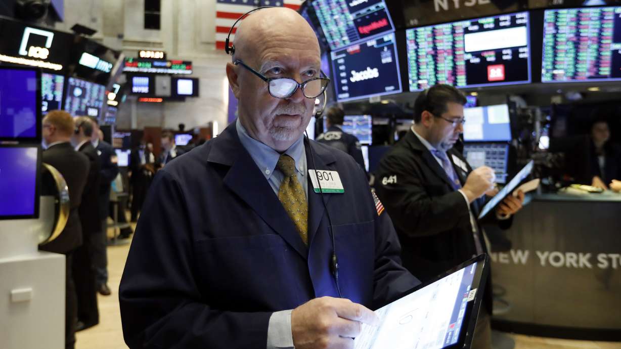Stocks fall, bond prices rise as investors seek safe ground